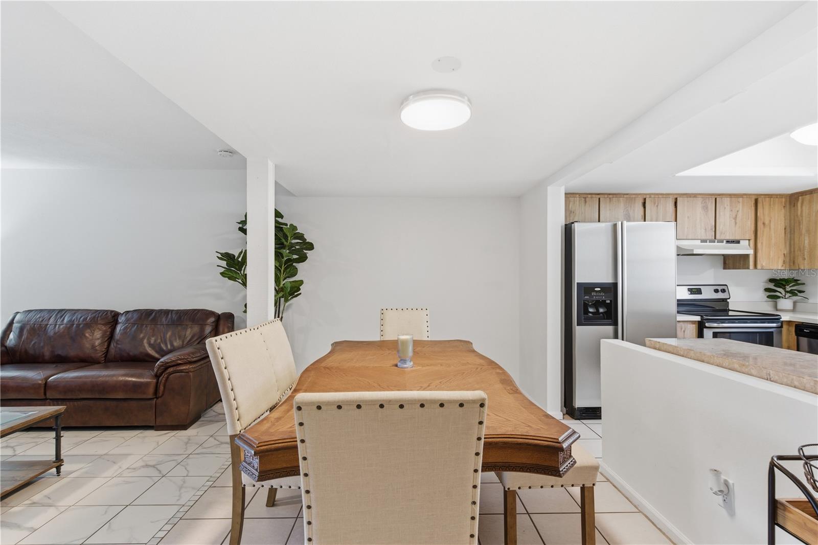 14804 WINDING CREEK CT, TAMPA, FL — photo 4