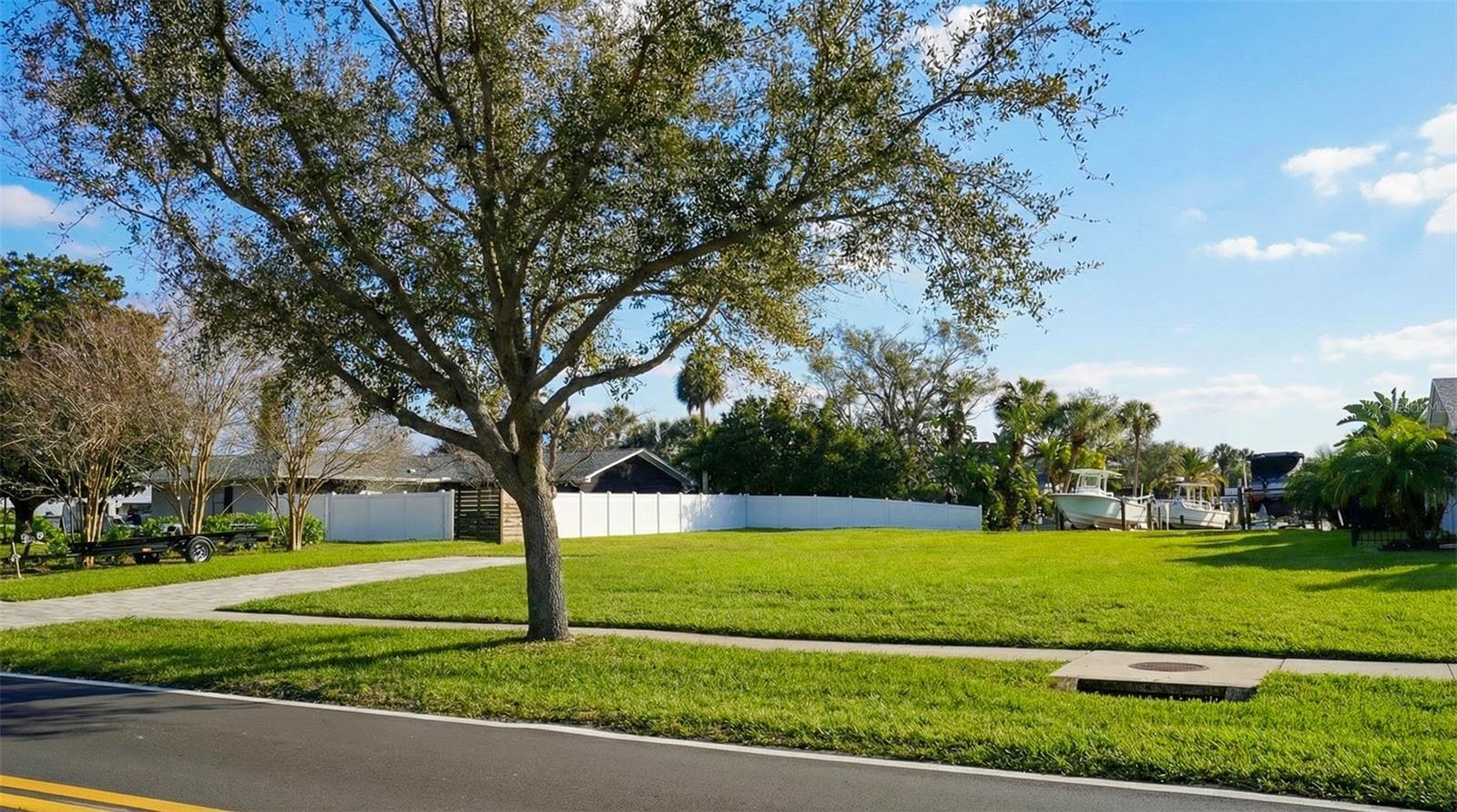 3904 DANA SHORES DR, TAMPA, FL — photo 5