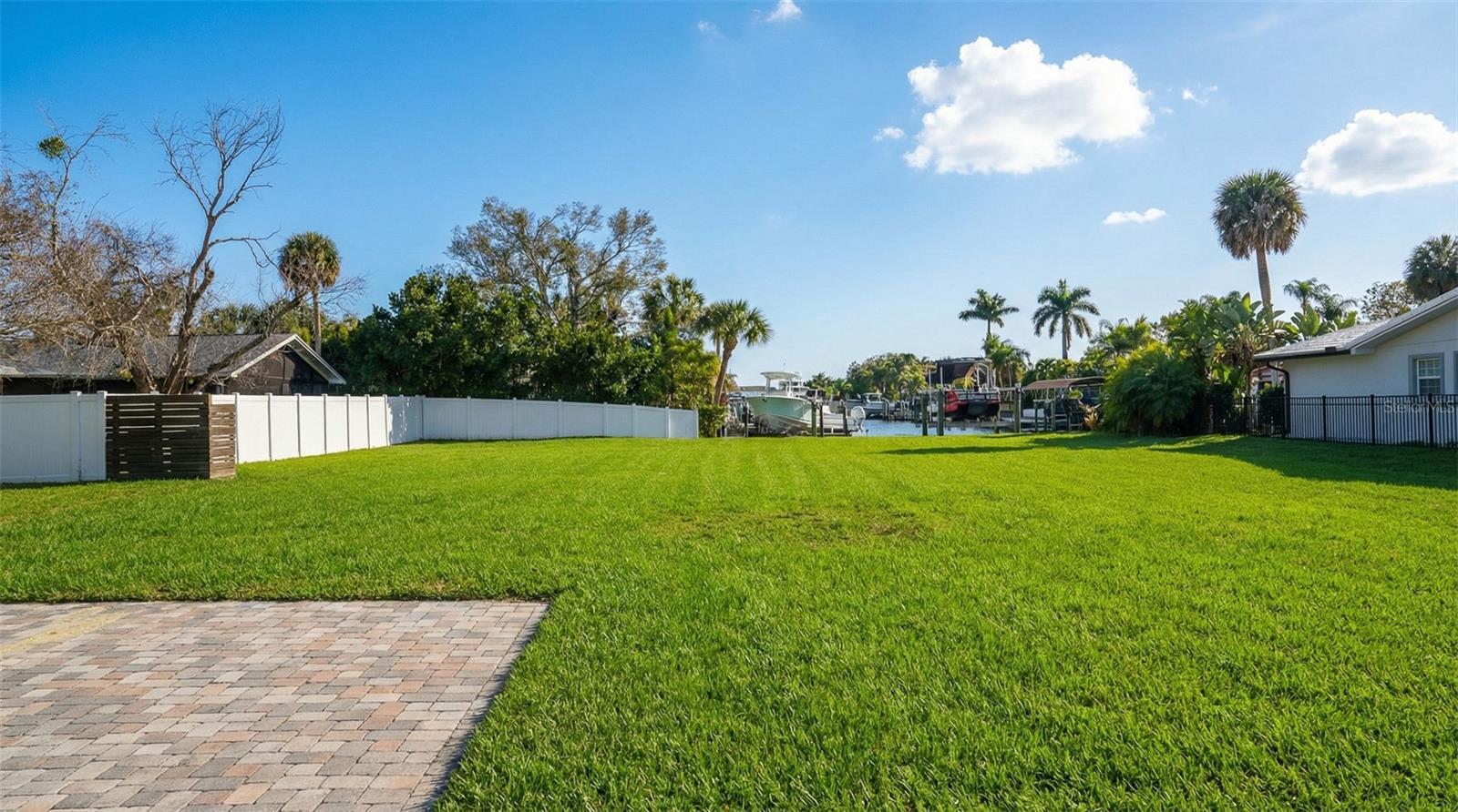 3904 DANA SHORES DR, TAMPA, FL — photo 7