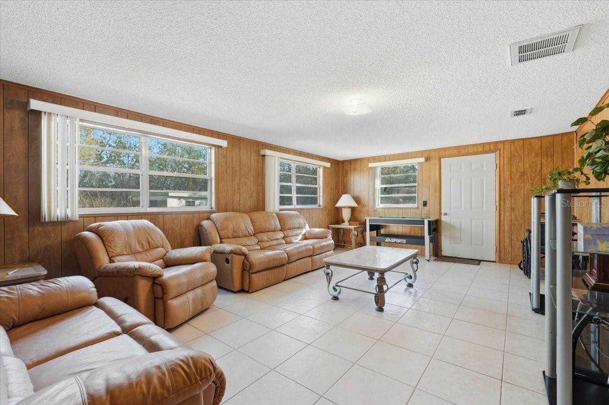 111 SUNSET DR E, WINTER HAVEN, FL — photo 12