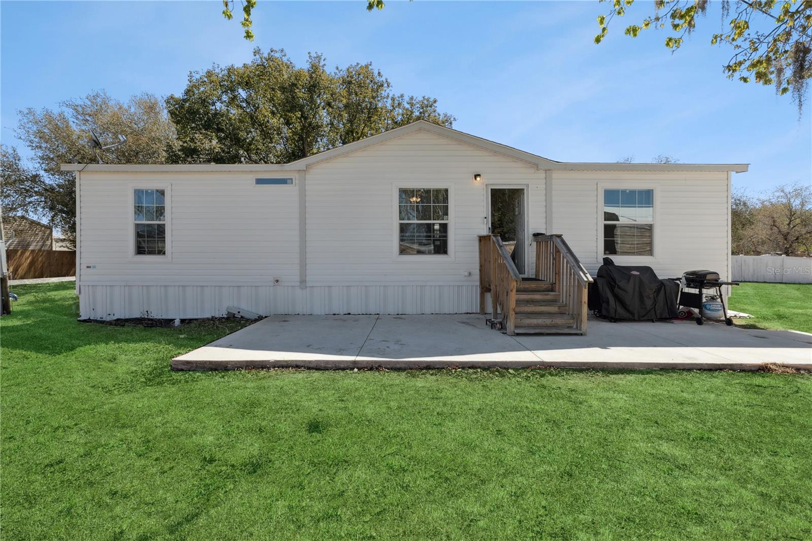 151 WILD FLOWER DR, LAKE WALES, FL