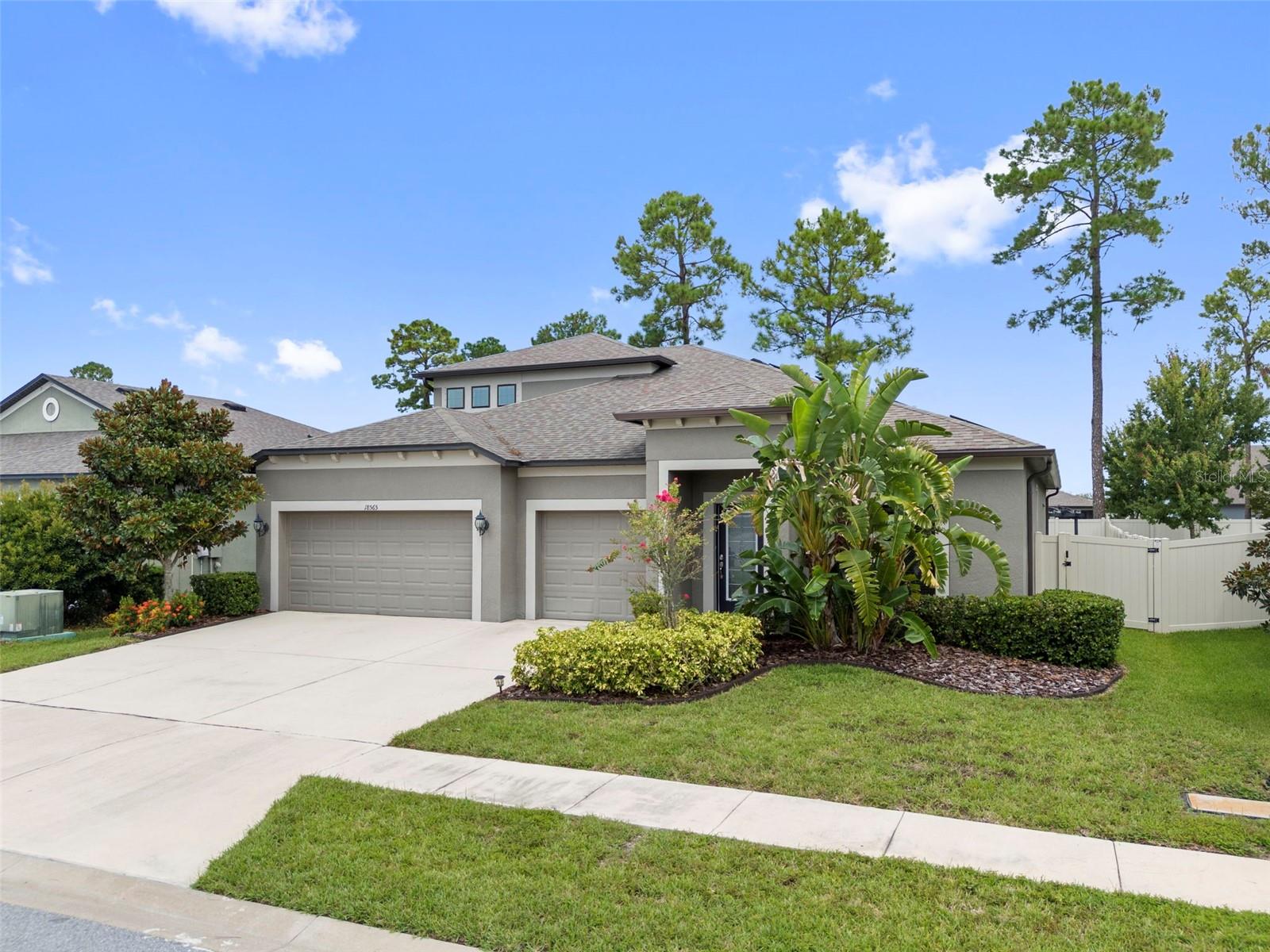 18565 OBREGAN DR, SPRING HILL, FL — photo 5