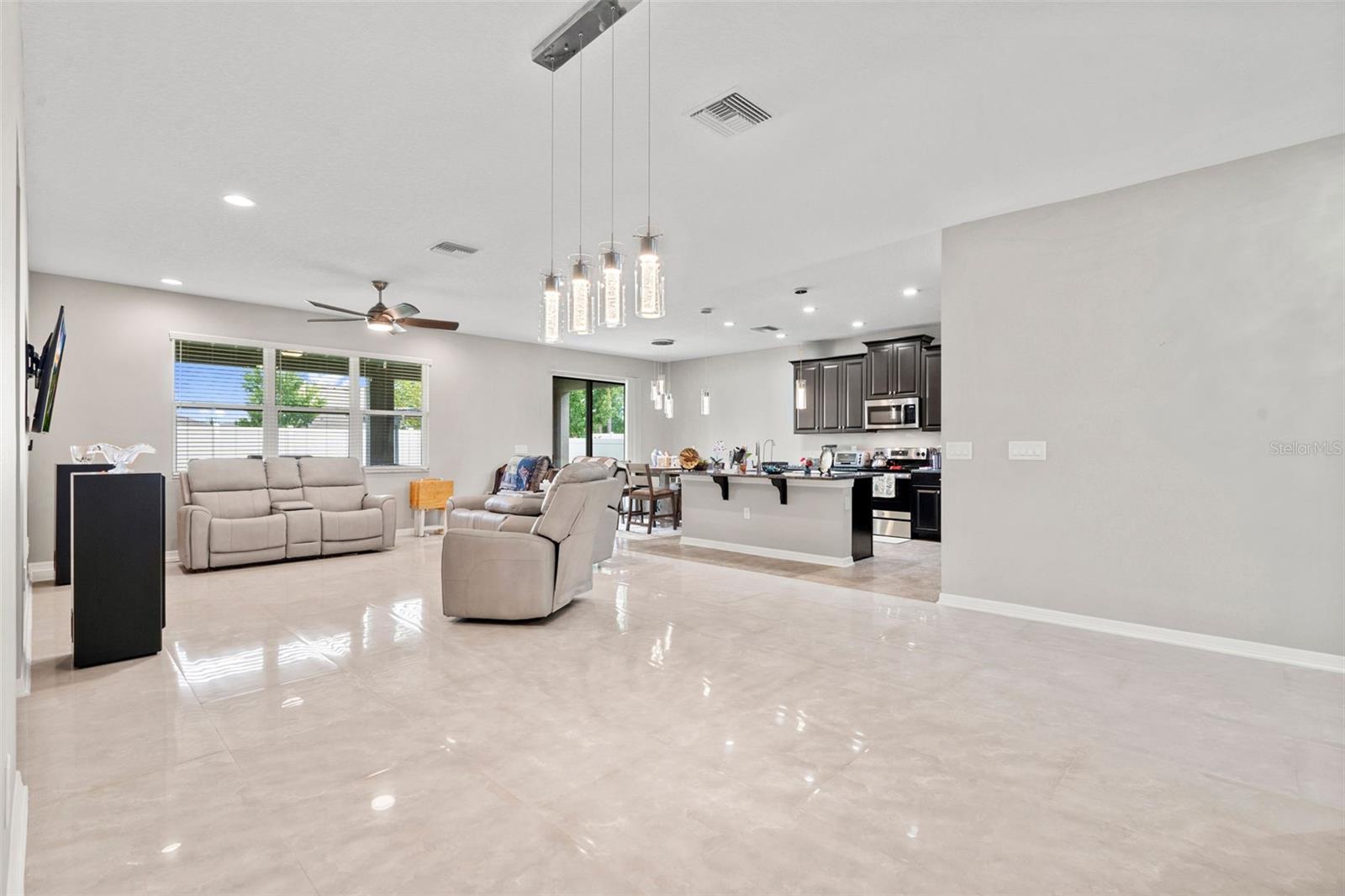18565 OBREGAN DR, SPRING HILL, FL — photo 12