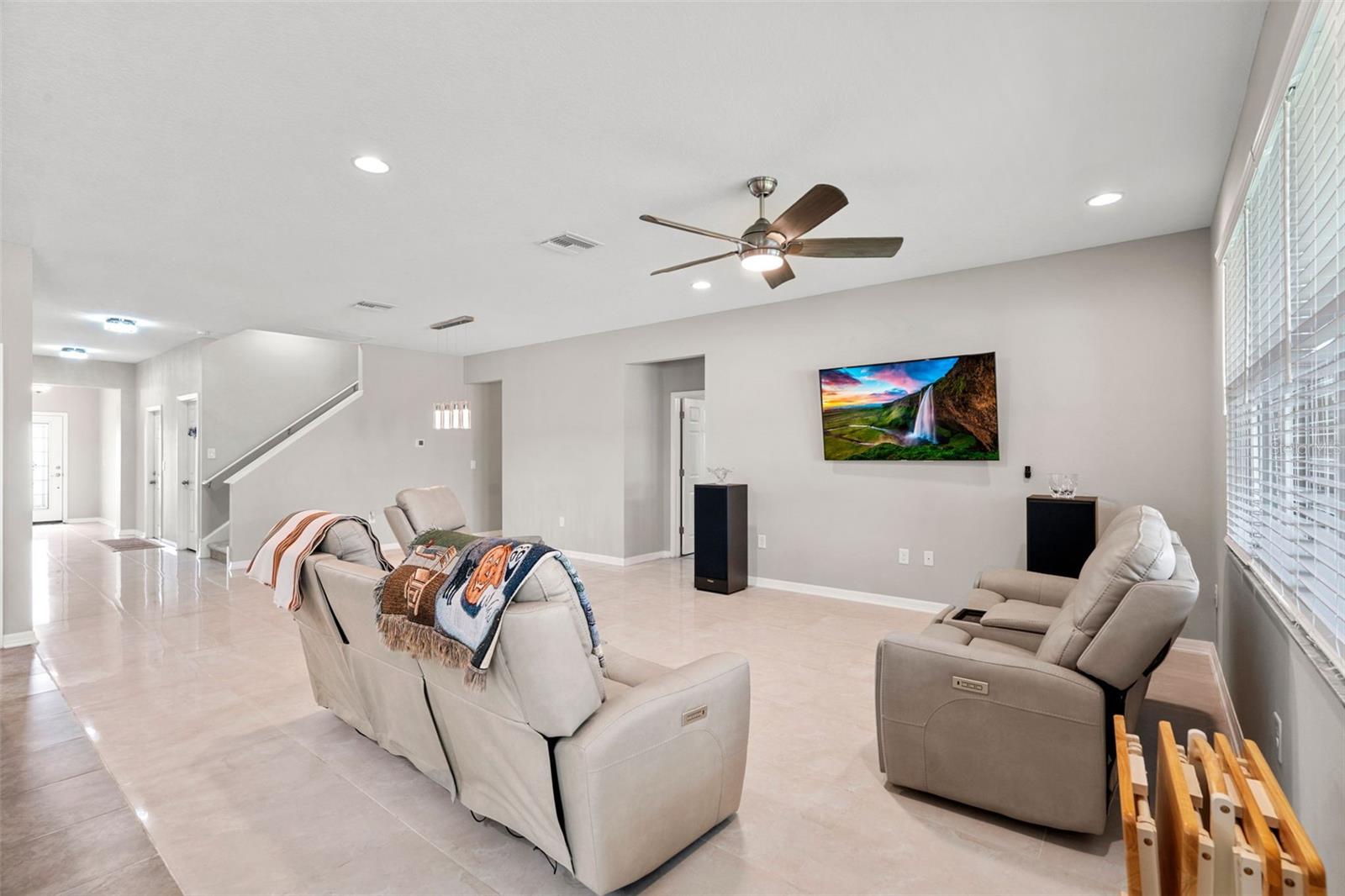 18565 OBREGAN DR, SPRING HILL, FL — photo 13