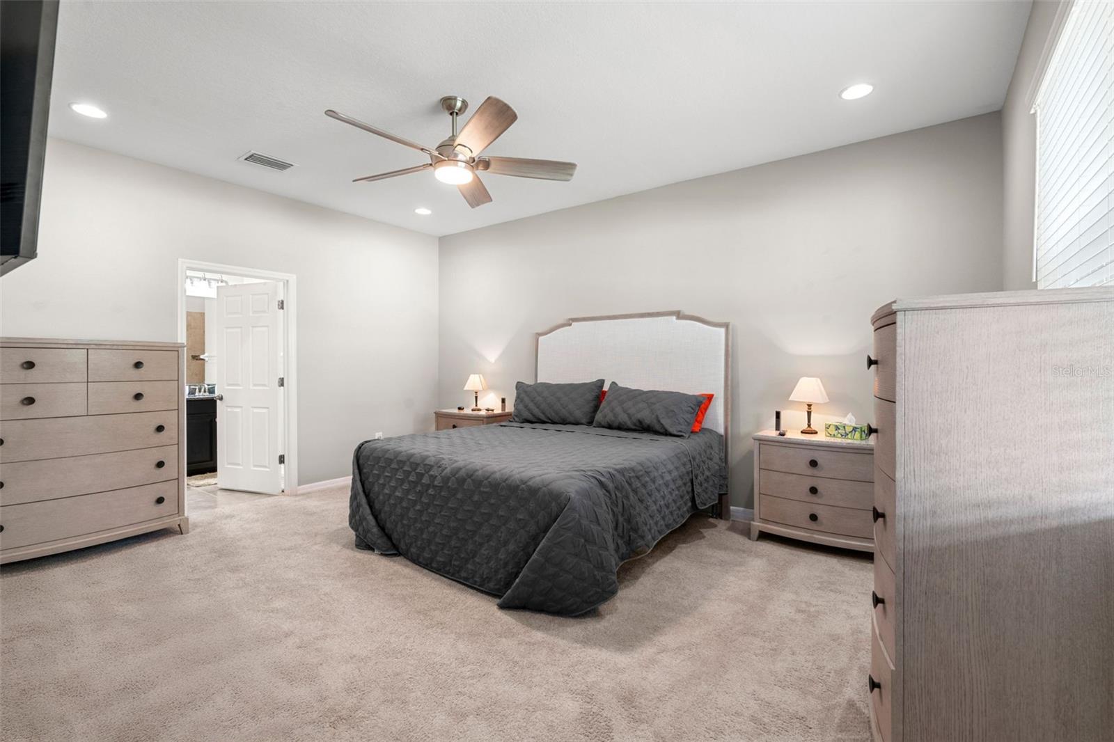 18565 OBREGAN DR, SPRING HILL, FL — photo 23