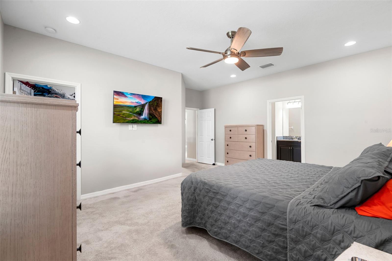 18565 OBREGAN DR, SPRING HILL, FL — photo 24