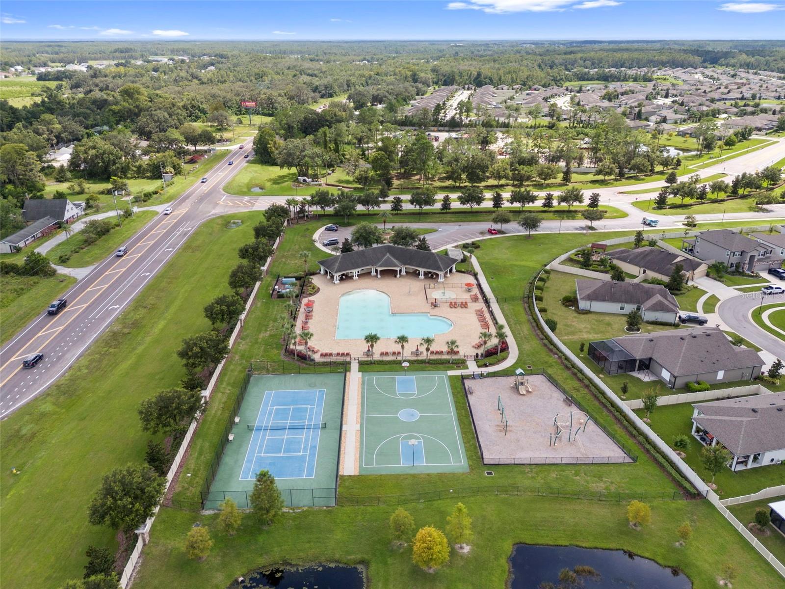 18565 OBREGAN DR, SPRING HILL, FL — photo 68