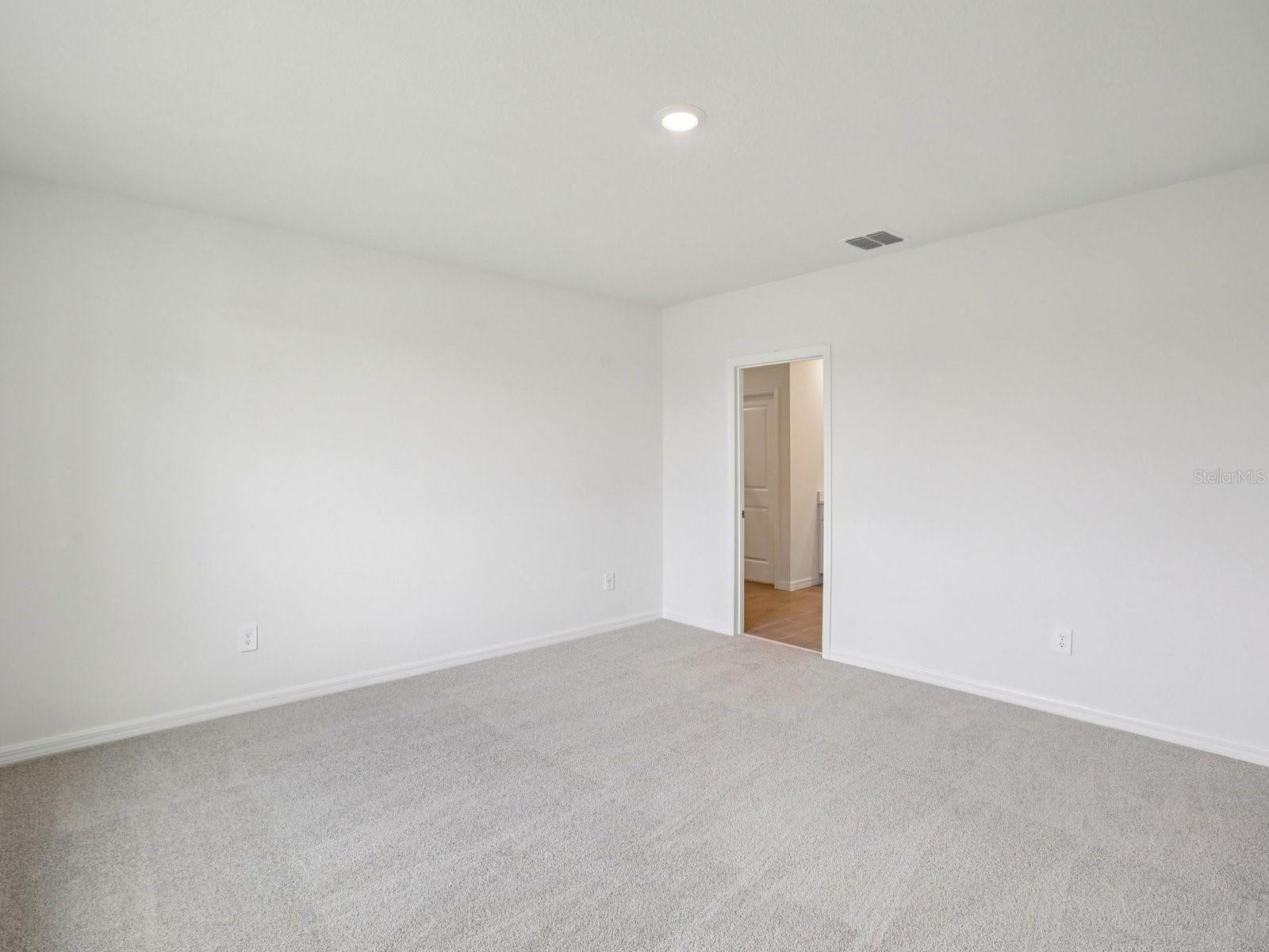 7214 RAY CREEK DR, BROOKSVILLE, FL — photo 14