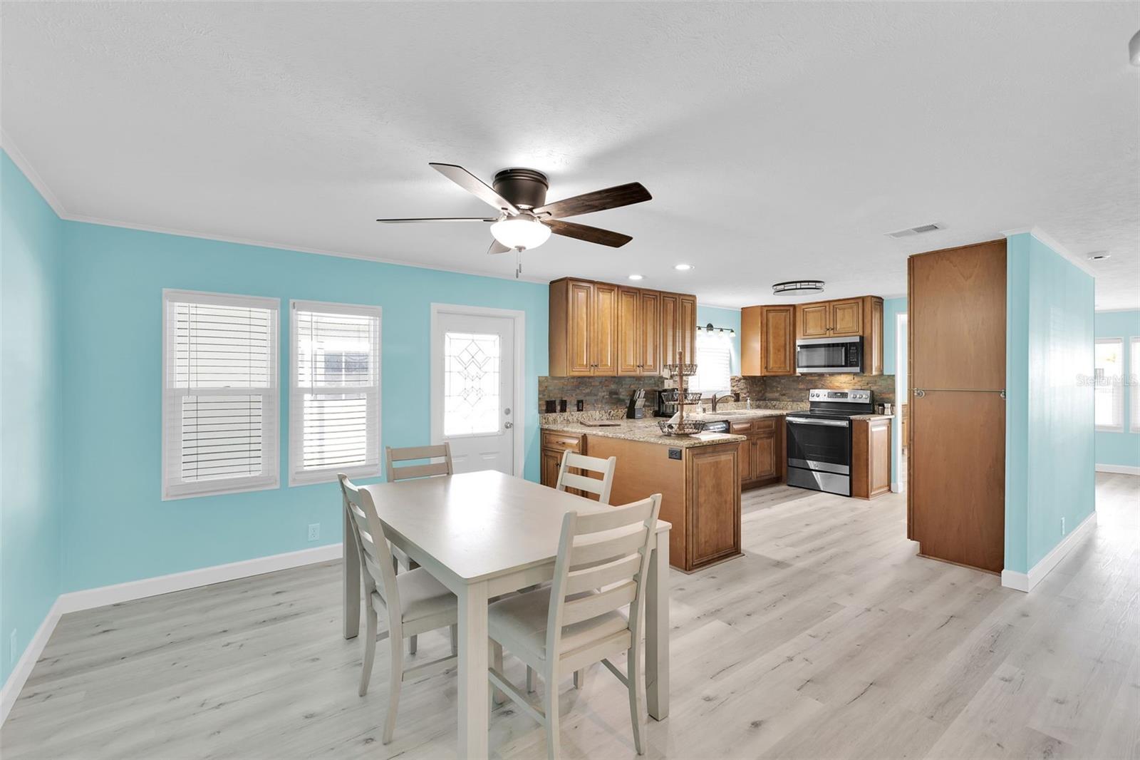 517 LOS ALTOS, NORTH PORT, FL — photo 6
