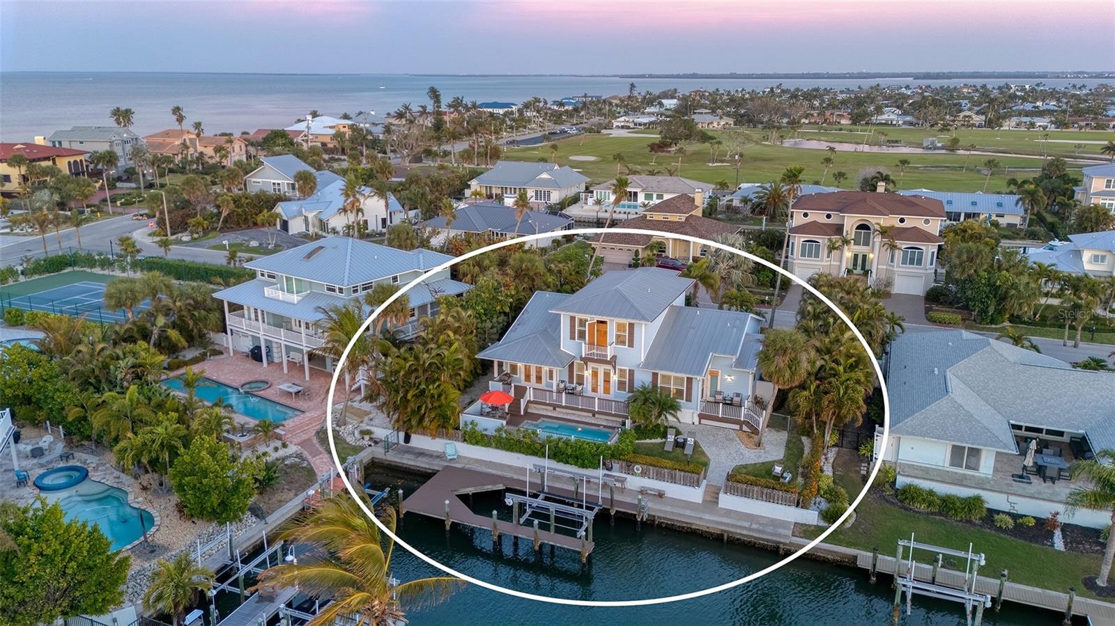 605 N POINT DR, HOLMES BEACH, FL — photo 2