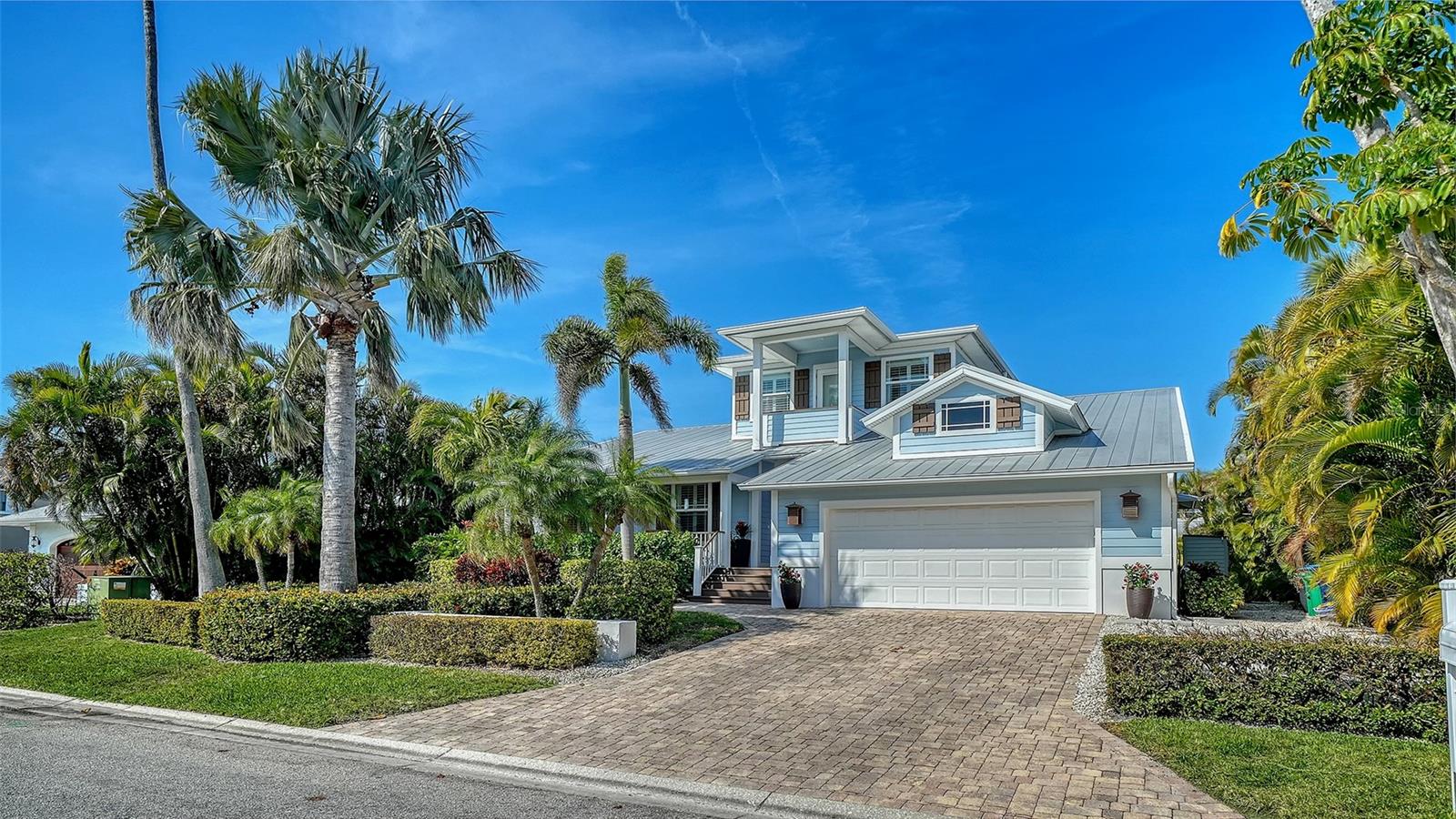 605 N POINT DR, HOLMES BEACH, FL — photo 5