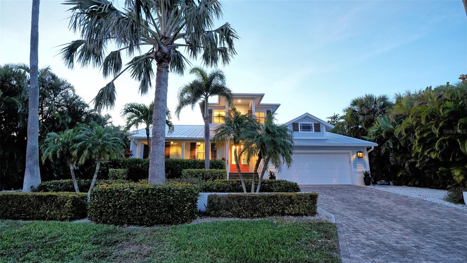 605 N POINT DR, HOLMES BEACH, FL — photo 91