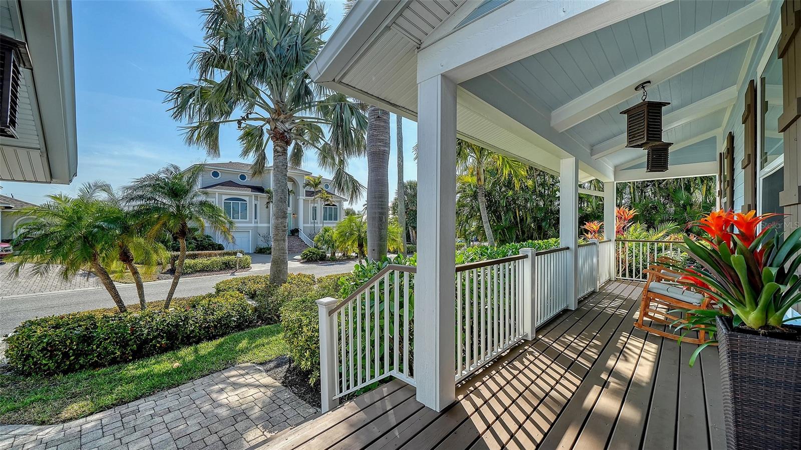 605 N POINT DR, HOLMES BEACH, FL — photo 7