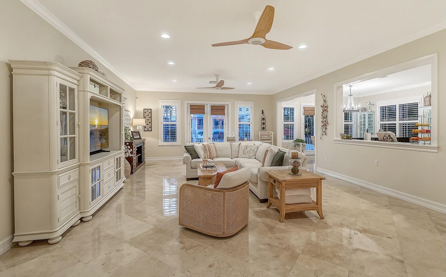 605 N POINT DR, HOLMES BEACH, FL — photo 20