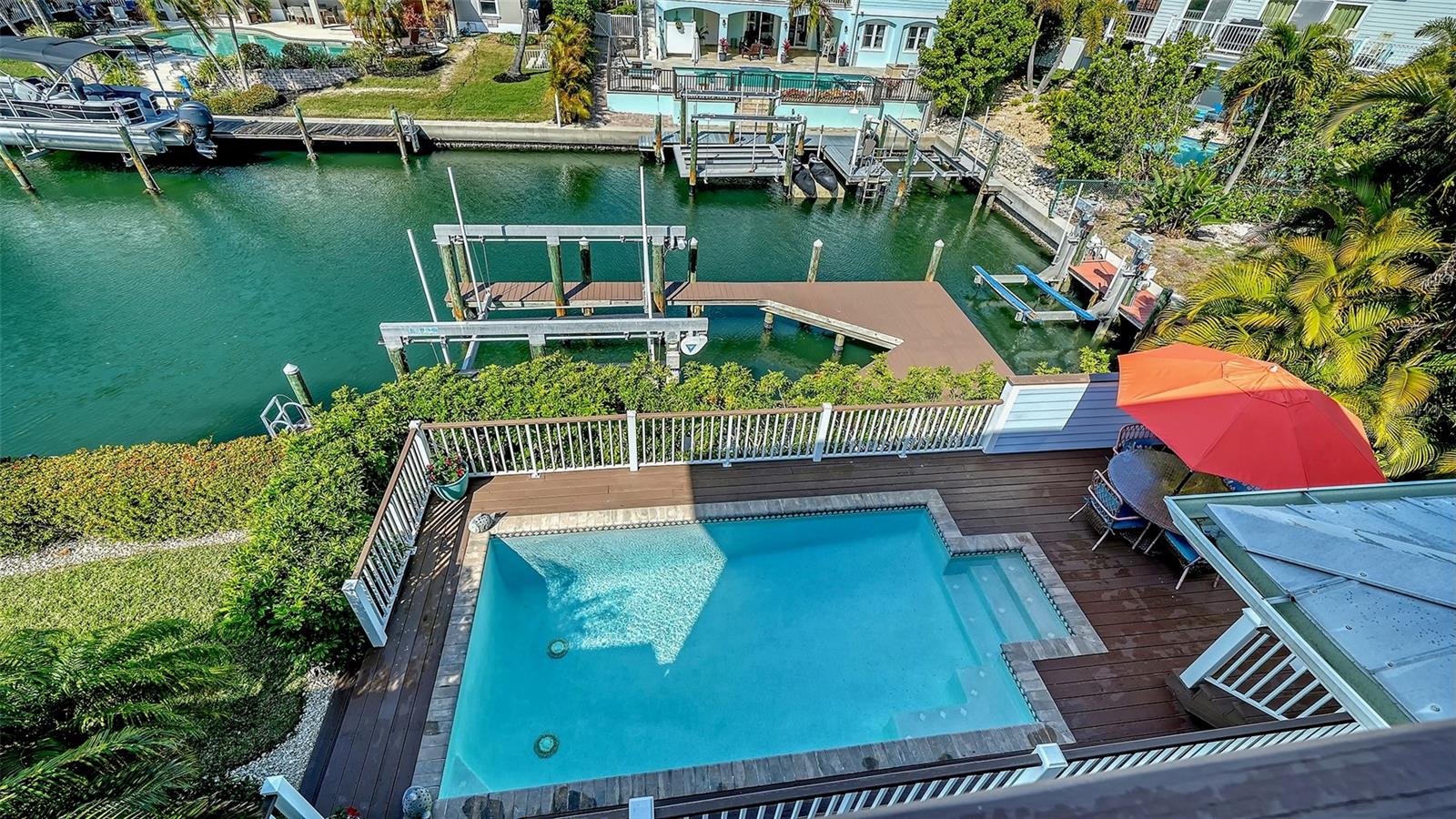 605 N POINT DR, HOLMES BEACH, FL — photo 81