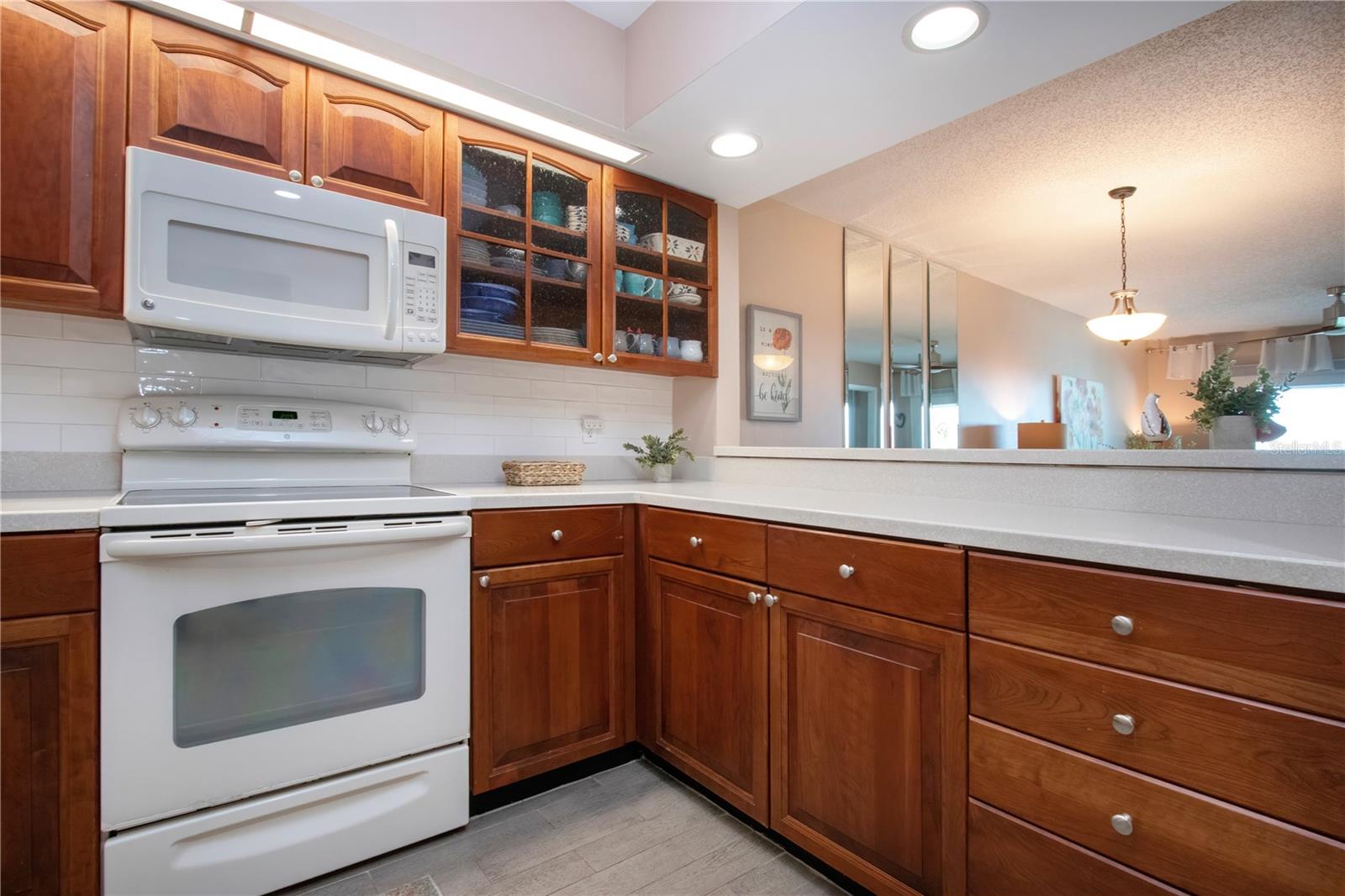 802 BAHIA DEL SOL DR #6, RUSKIN, FL — photo 27