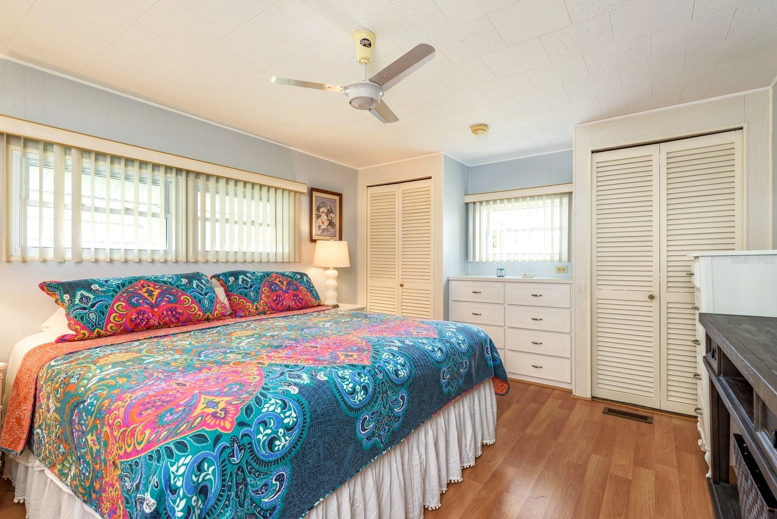 127 INDEPENDENCE AVE, PALM HARBOR, FL — photo 23