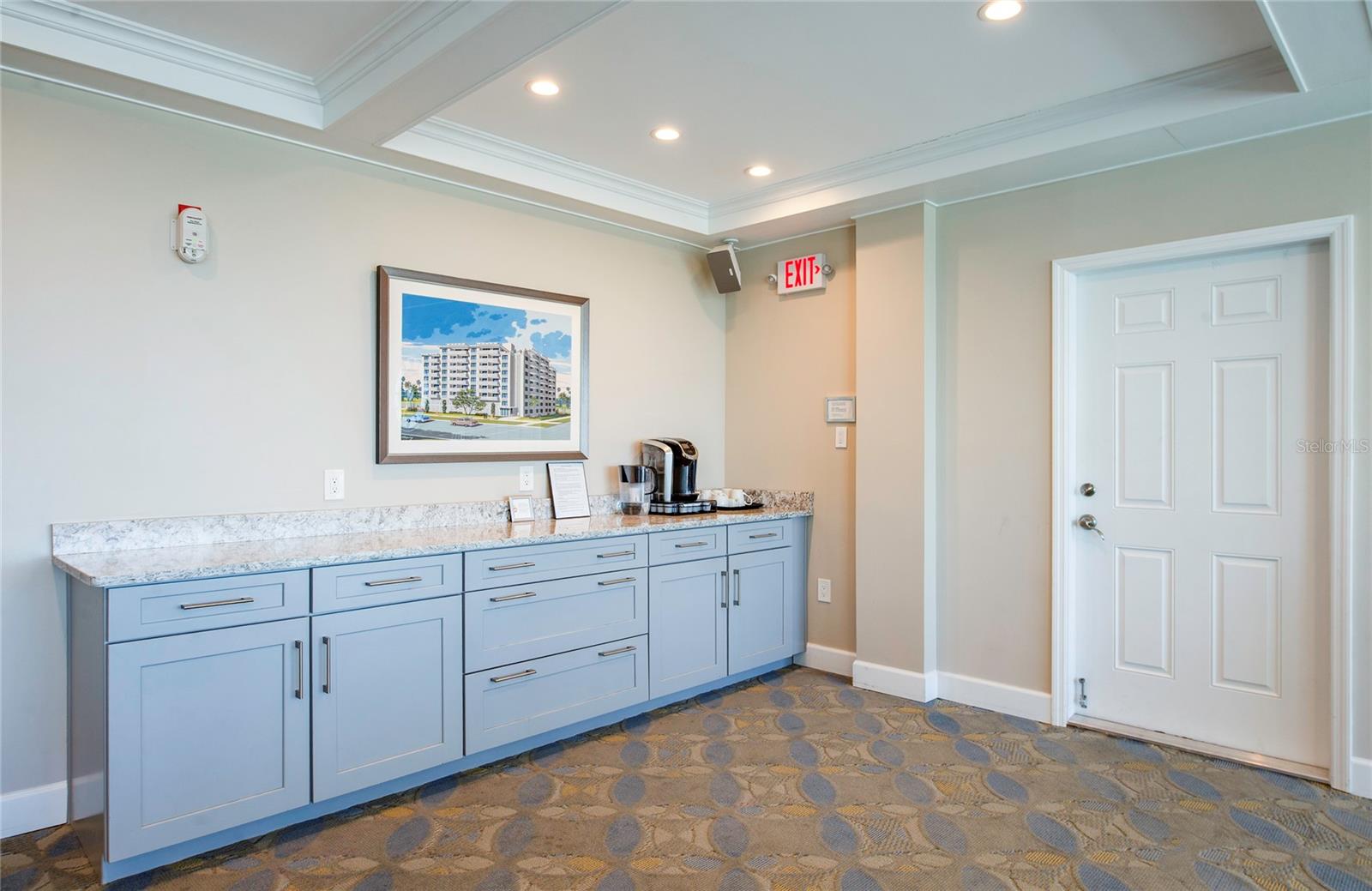 700 BEACH DR NE #406, ST PETERSBURG, FL — photo 33