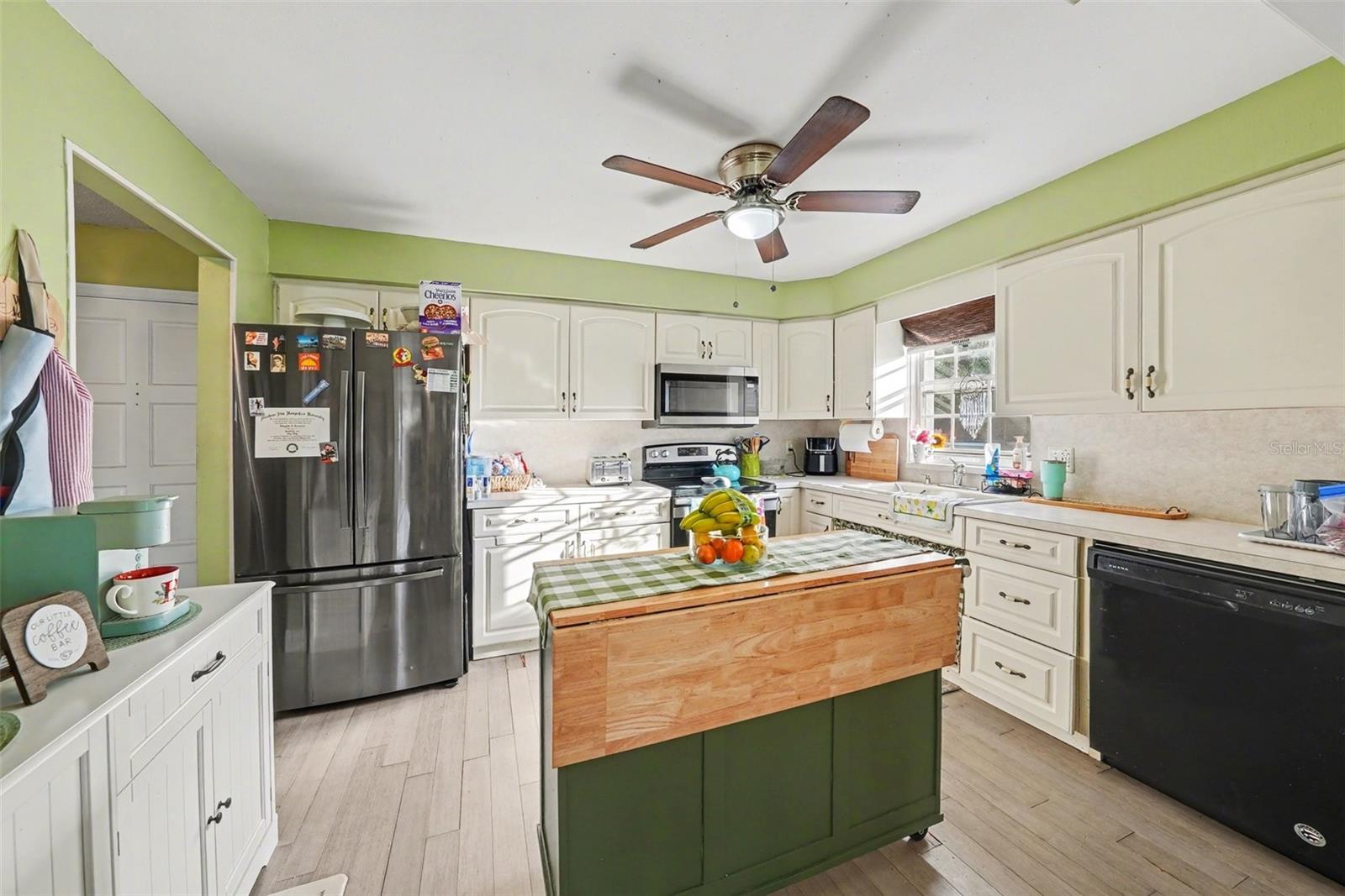 701 POINSETTIA RD #240, BELLEAIR, FL — photo 12