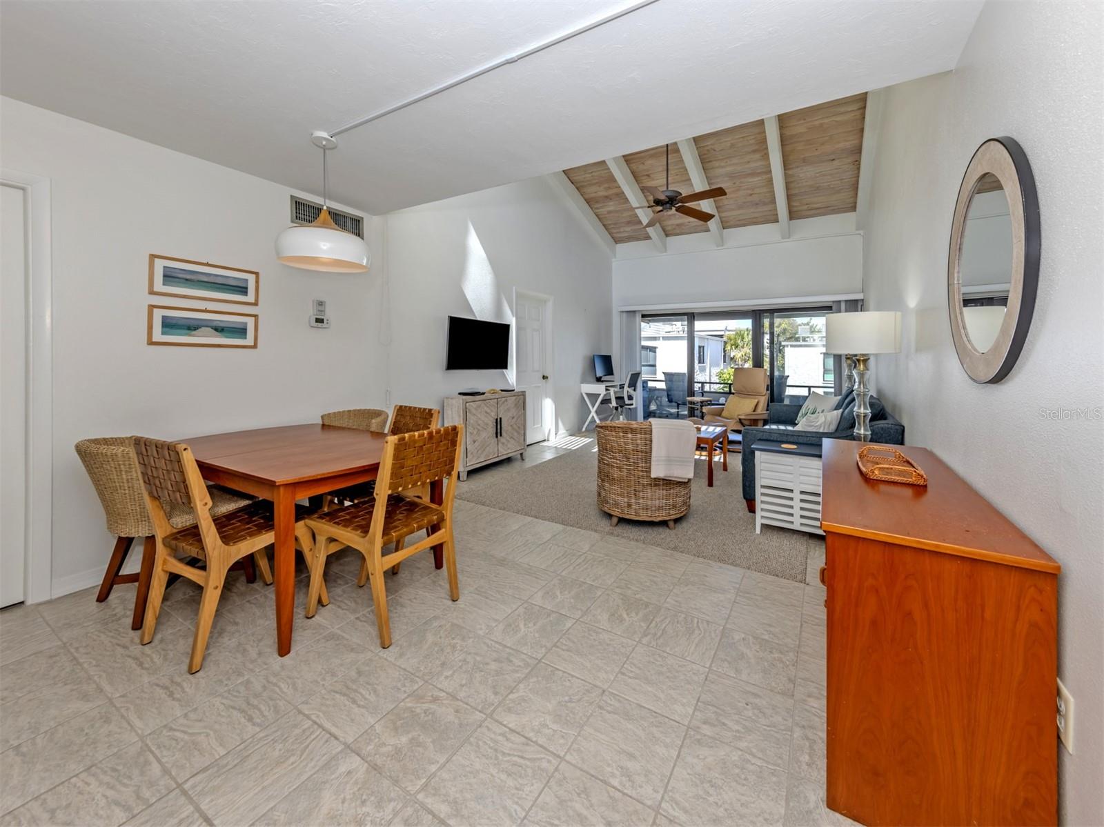 1555 TARPON CENTER DR #242, VENICE, FL — photo 5