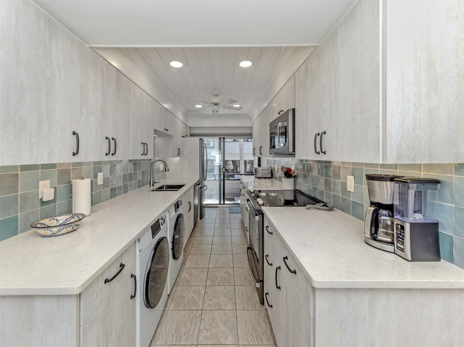 1555 TARPON CENTER DR #242, VENICE, FL — photo 13