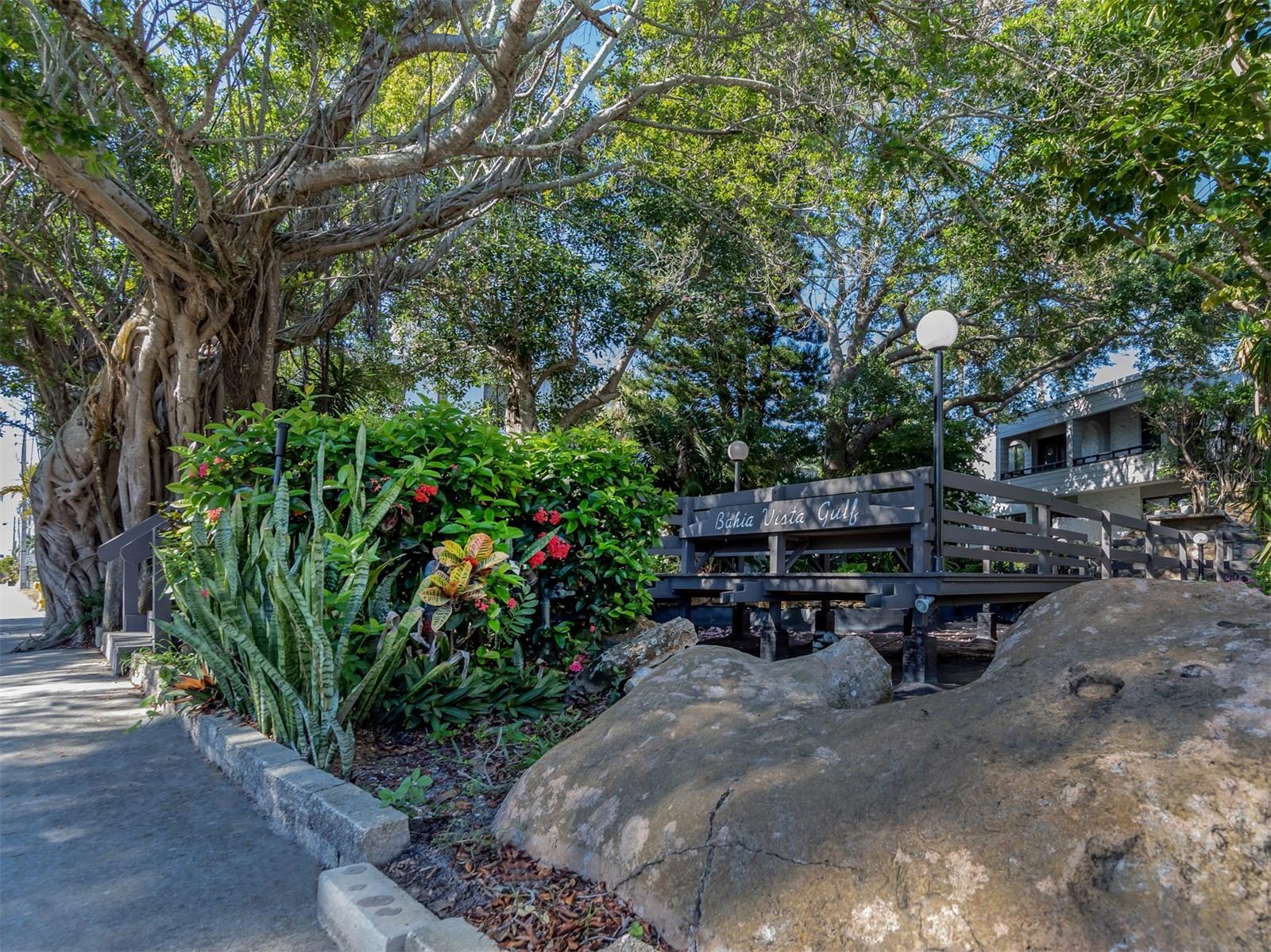1555 TARPON CENTER DR #242, VENICE, FL — photo 43