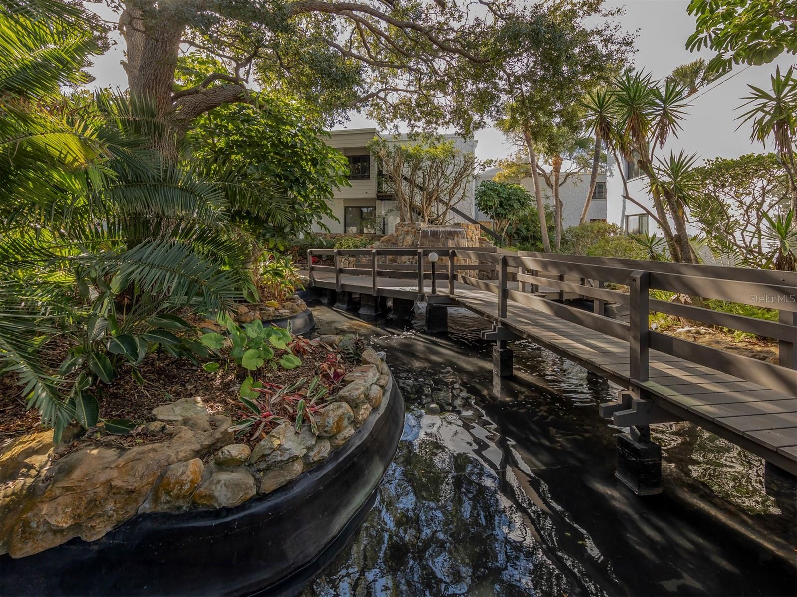 1555 TARPON CENTER DR #242, VENICE, FL — photo 47