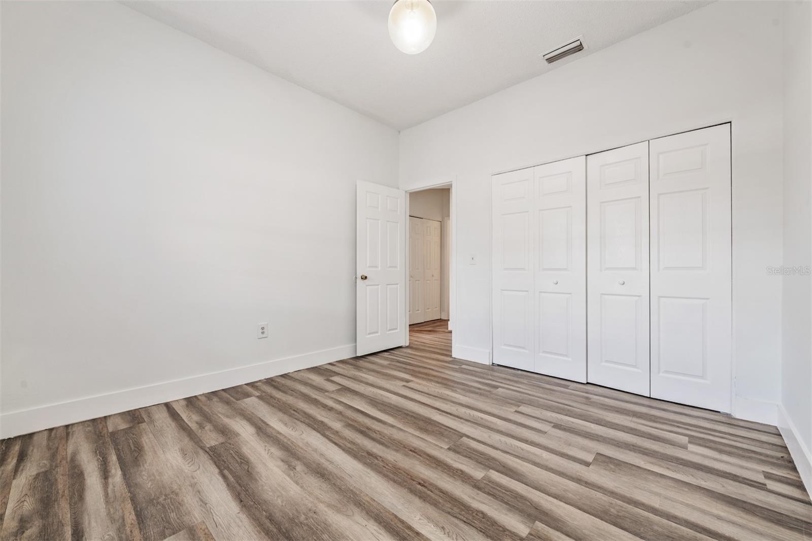 8304 N 13TH ST, TAMPA, FL — photo 12