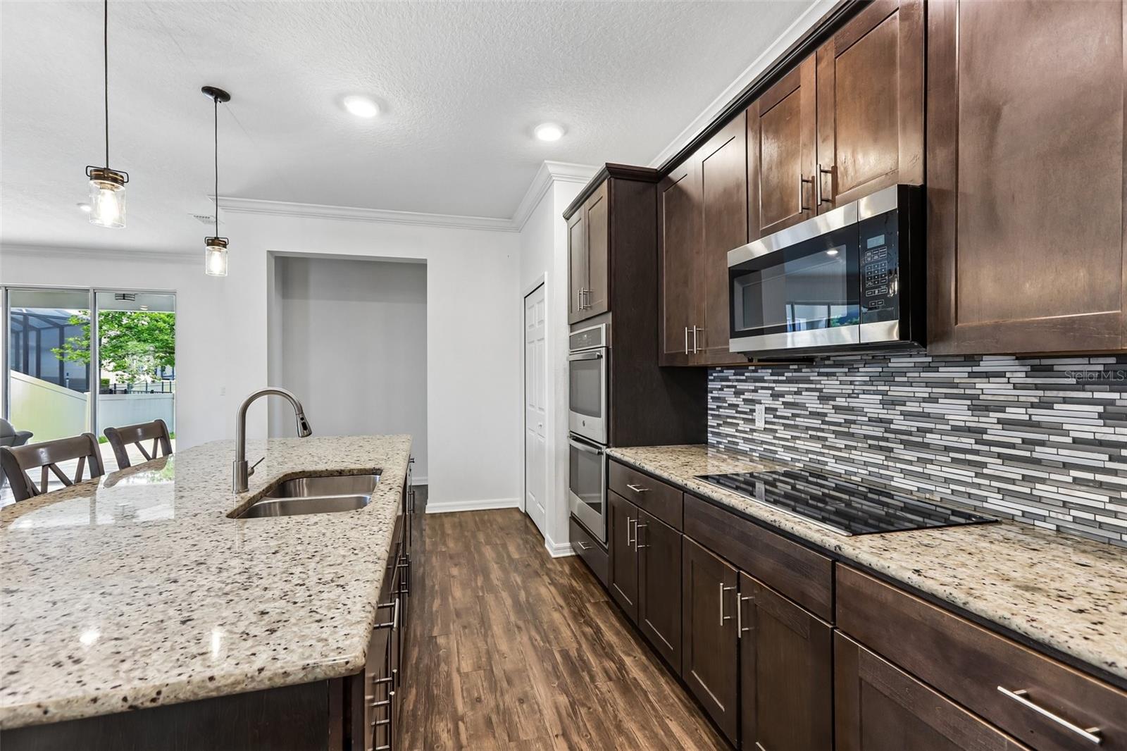 8245 OLIVE BROOK DR, WESLEY CHAPEL, FL — photo 9
