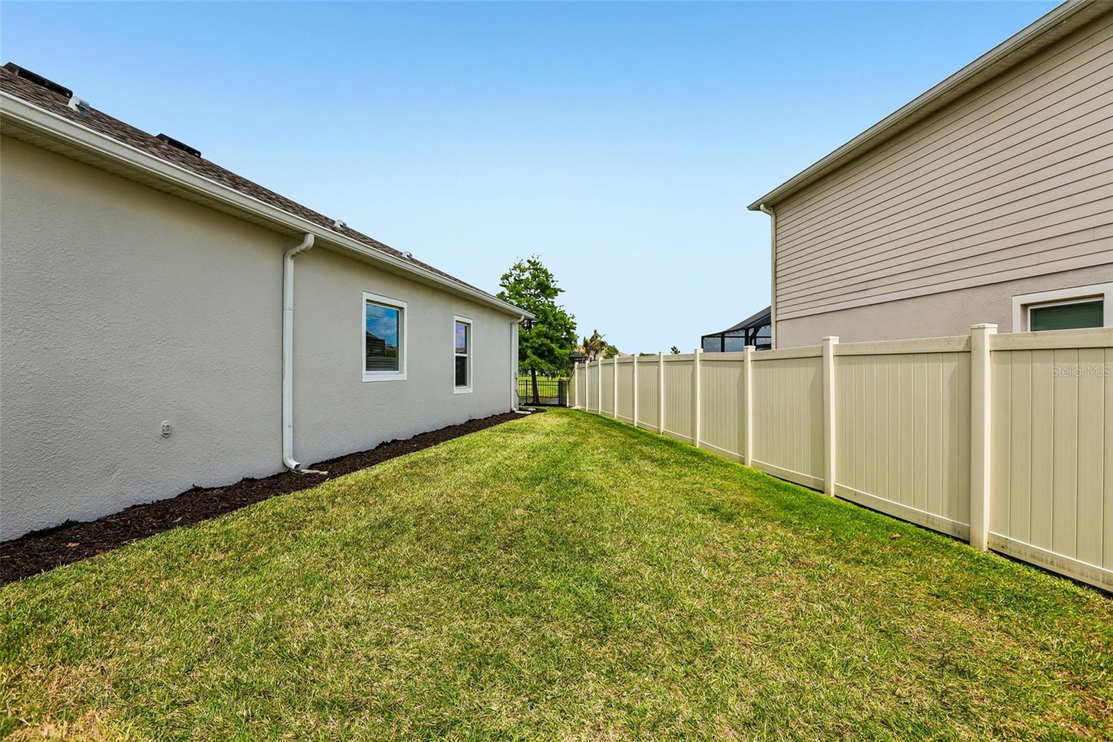 8245 OLIVE BROOK DR, WESLEY CHAPEL, FL — photo 28