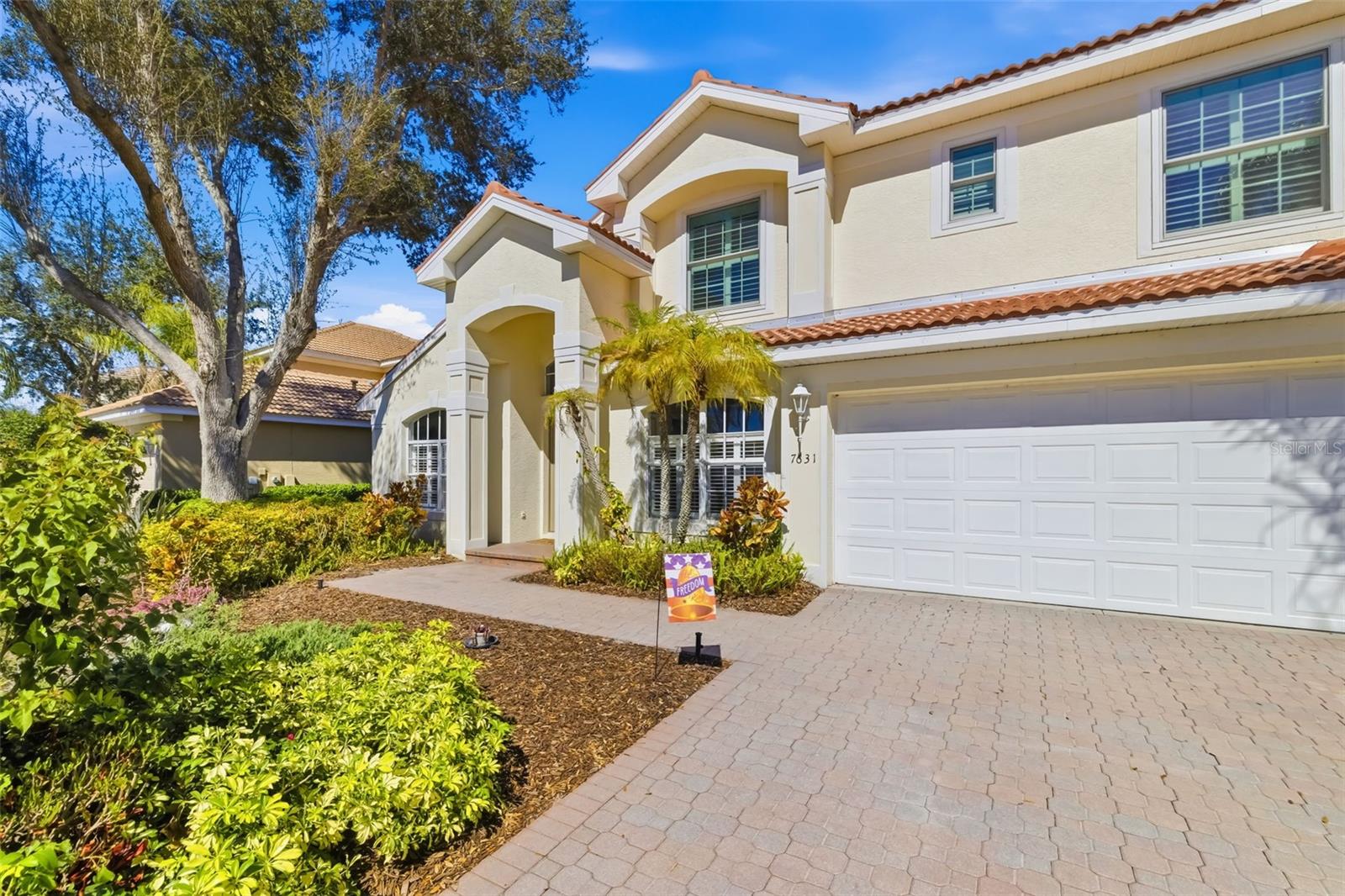 7631 DESERT INN WAY, LAKEWOOD RANCH, FL — photo 2