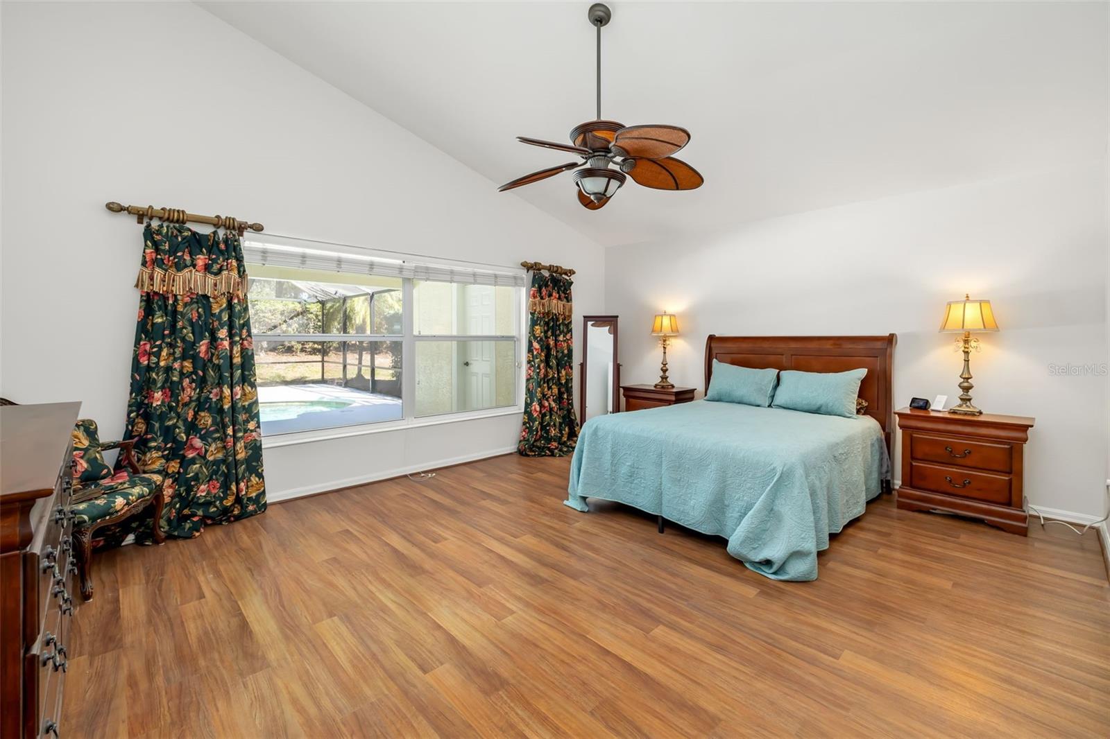 7631 DESERT INN WAY, LAKEWOOD RANCH, FL — photo 39