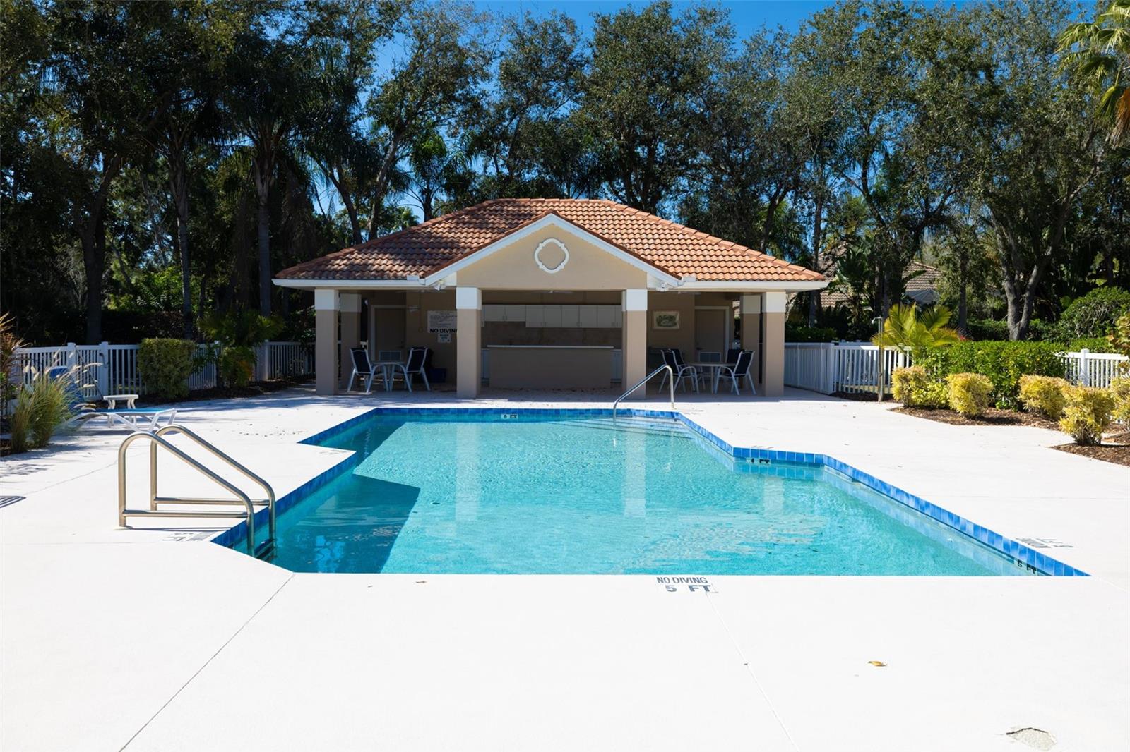 7631 DESERT INN WAY, LAKEWOOD RANCH, FL — photo 71