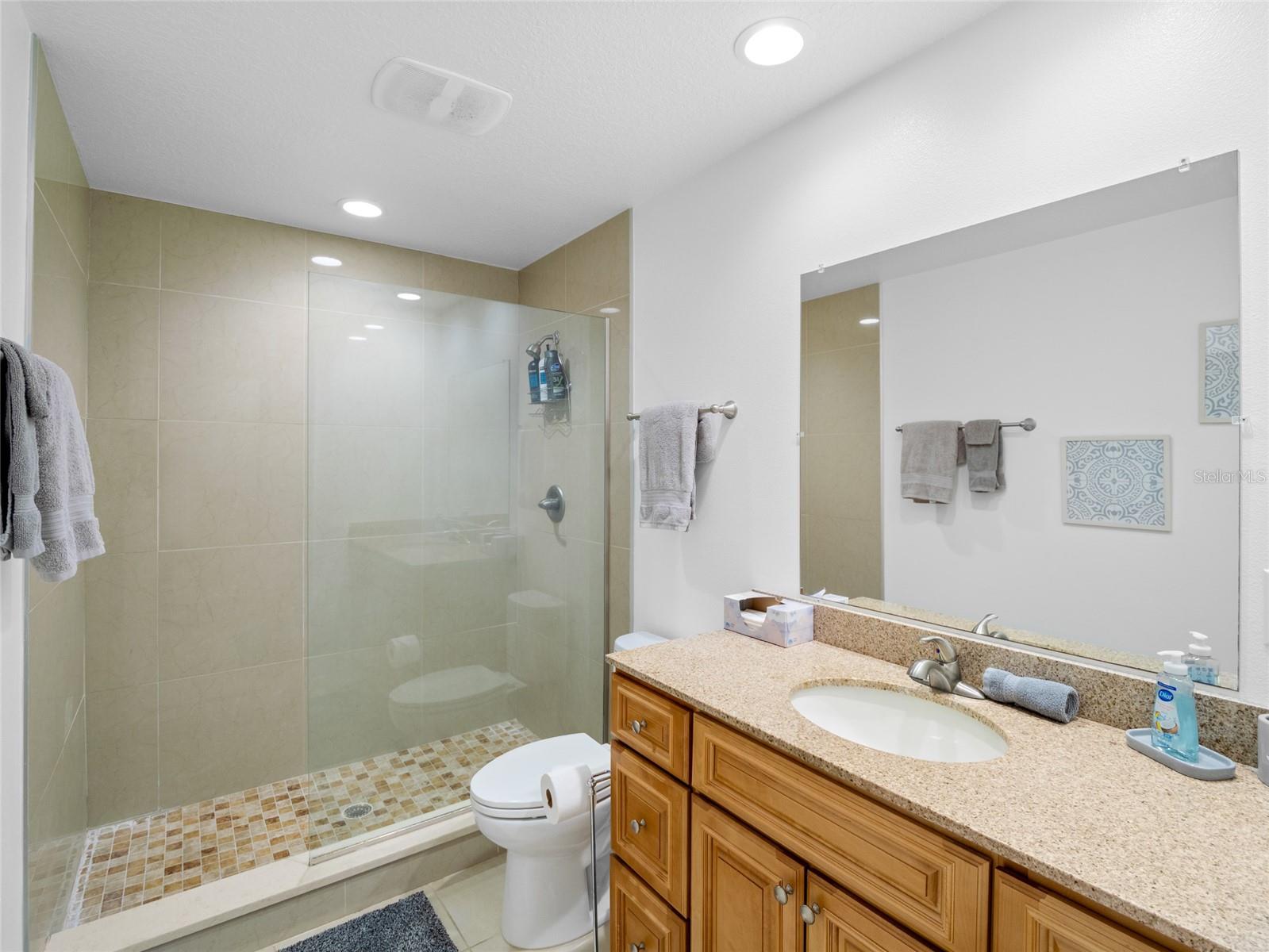 222 ROSA L JONES, COCOA, FL — photo 12