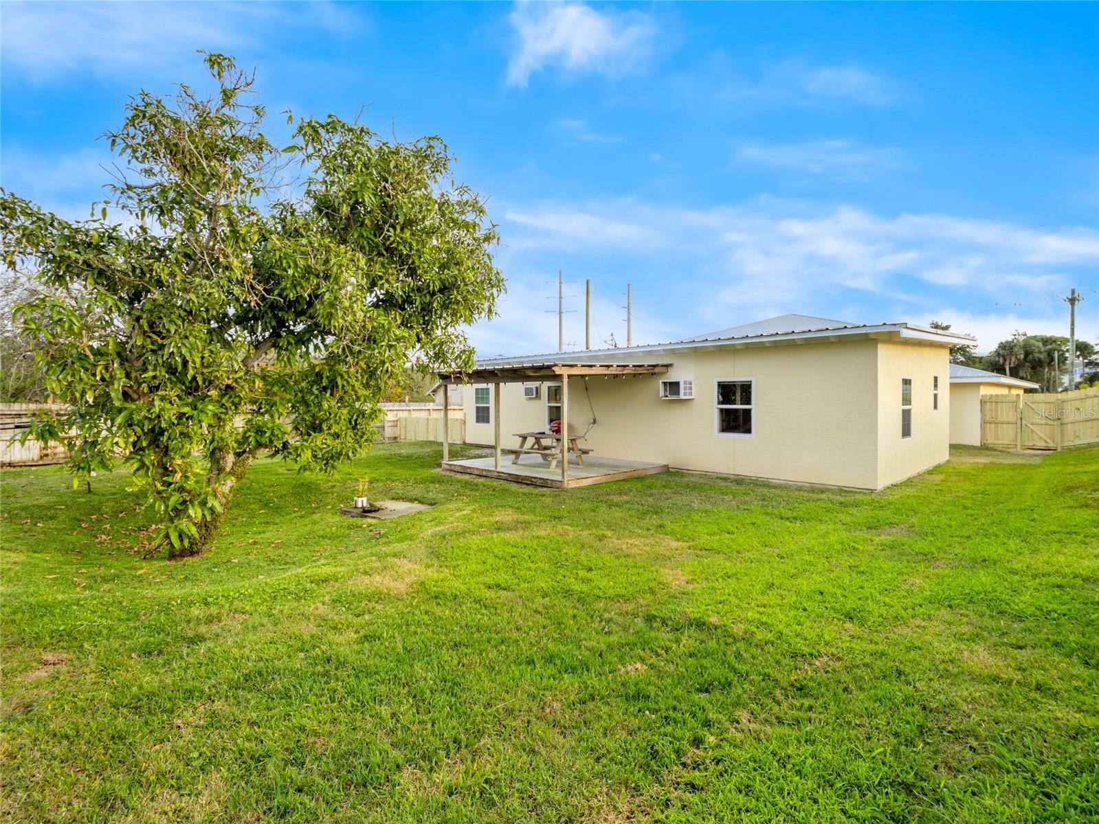 222 ROSA L JONES, COCOA, FL — photo 29