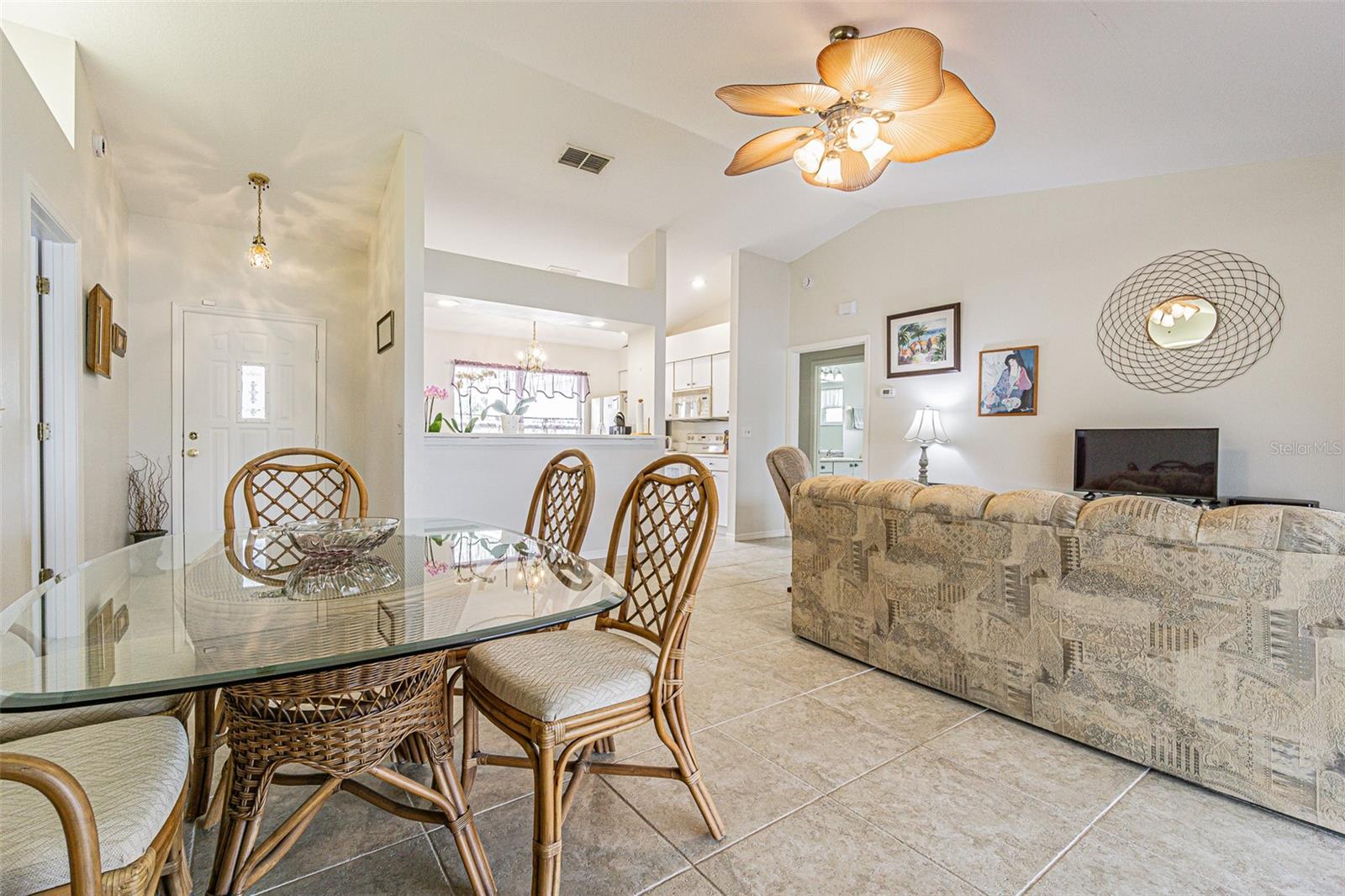10535 MOSHIE LN, SAN ANTONIO, FL — photo 10