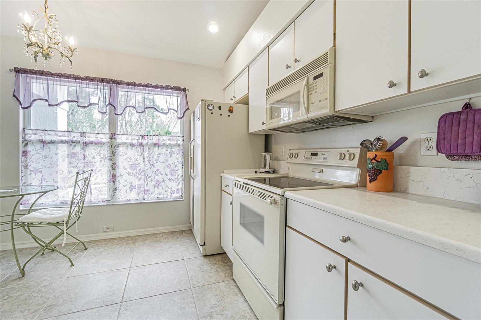 10535 MOSHIE LN, SAN ANTONIO, FL — photo 22