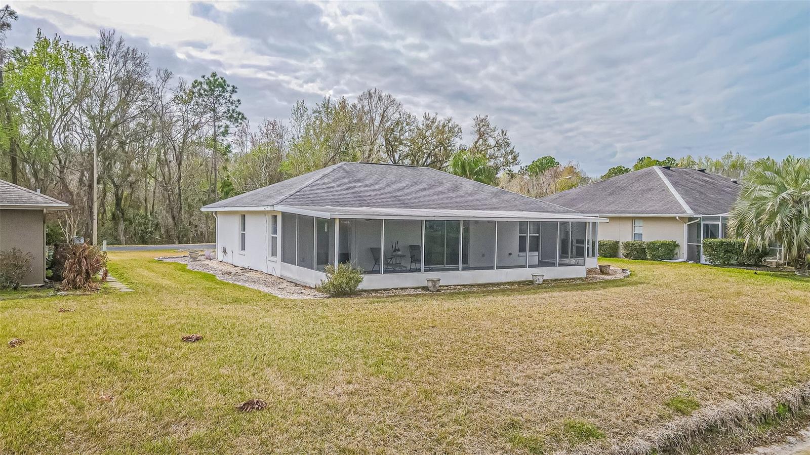 10535 MOSHIE LN, SAN ANTONIO, FL — photo 26