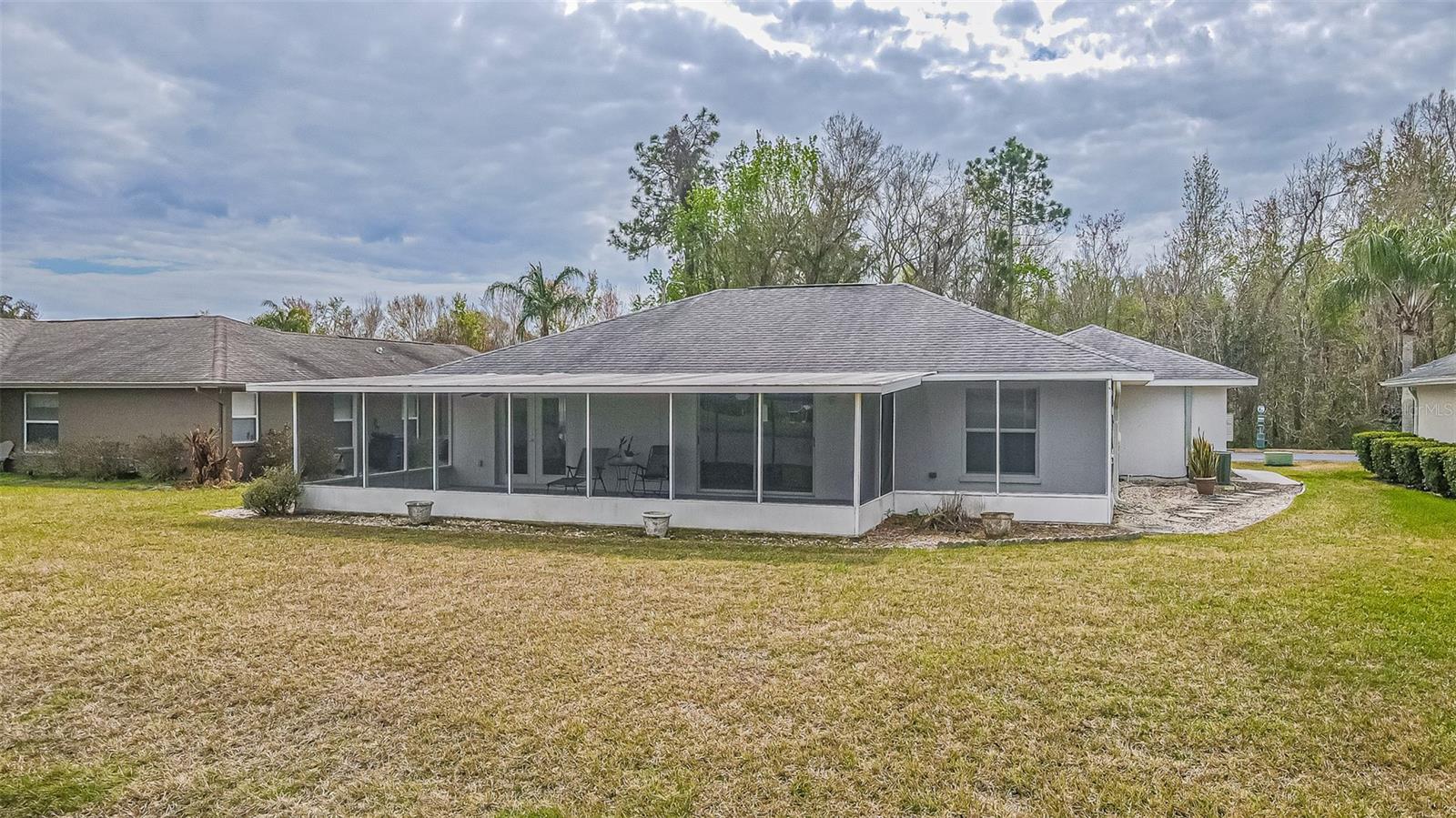 10535 MOSHIE LN, SAN ANTONIO, FL — photo 28