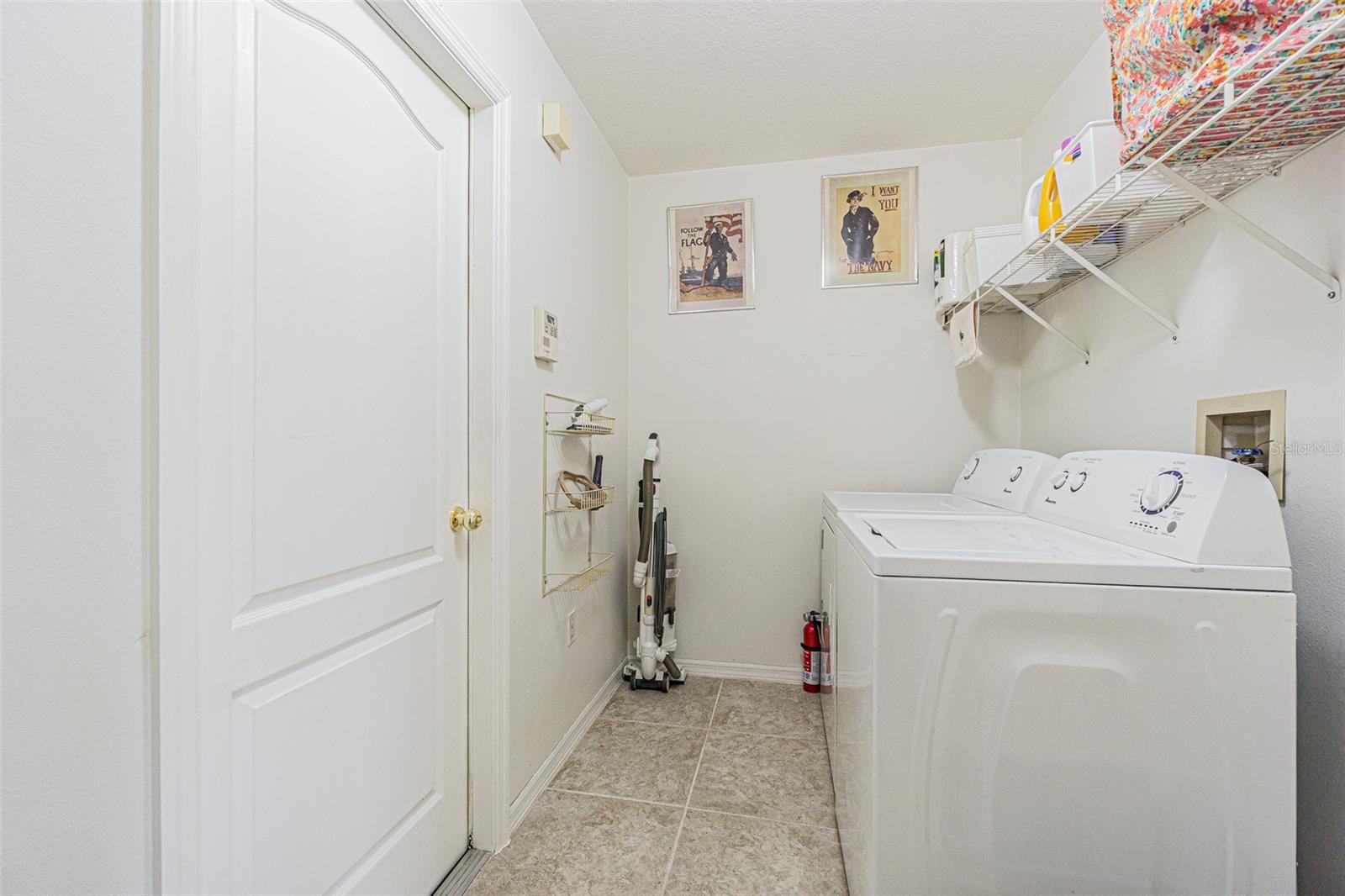 10535 MOSHIE LN, SAN ANTONIO, FL — photo 32