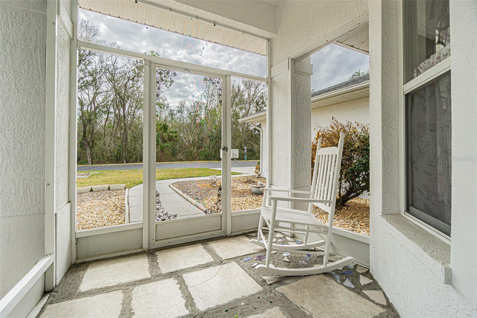 10535 MOSHIE LN, SAN ANTONIO, FL — photo 38