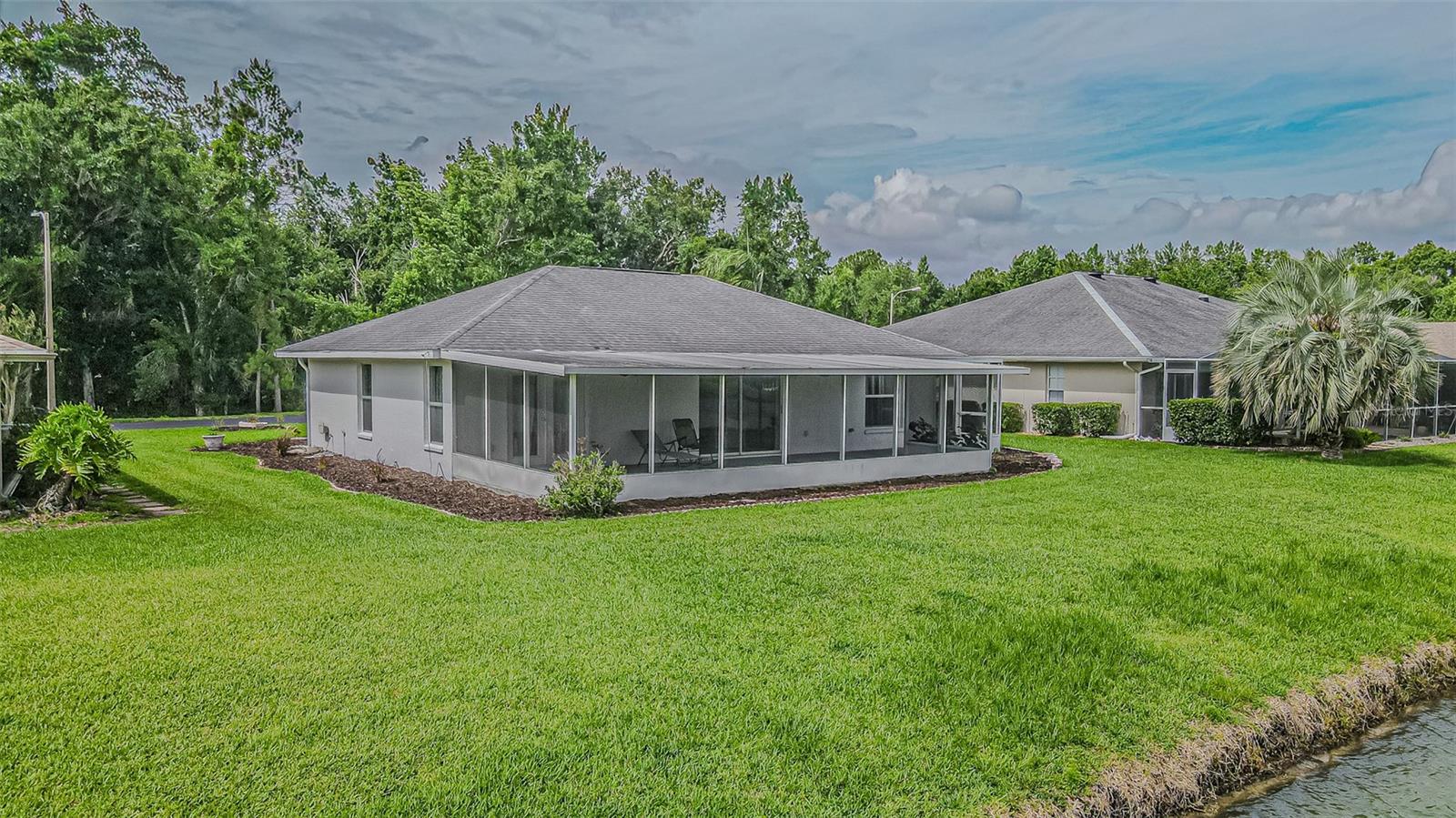 10535 MOSHIE LN, SAN ANTONIO, FL — photo 48