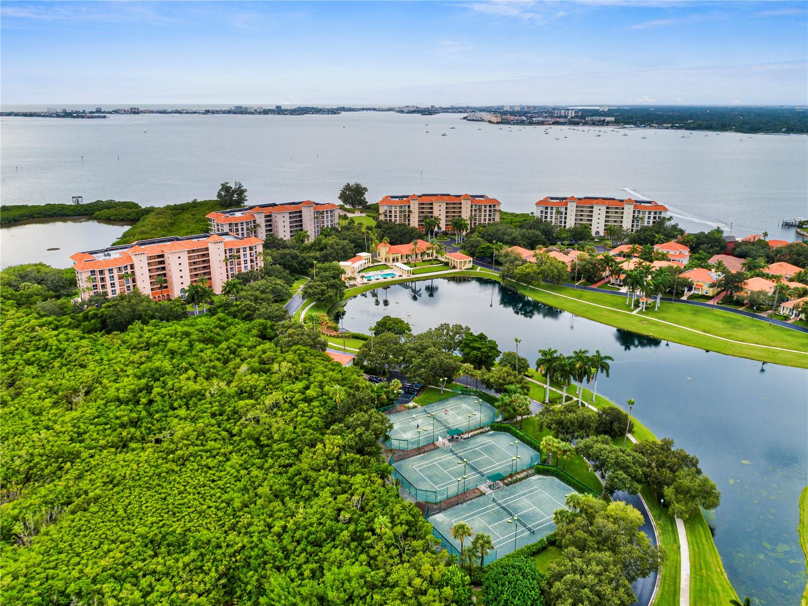 4750 DOLPHIN CAY LN S #509, ST PETERSBURG, FL — photo 34