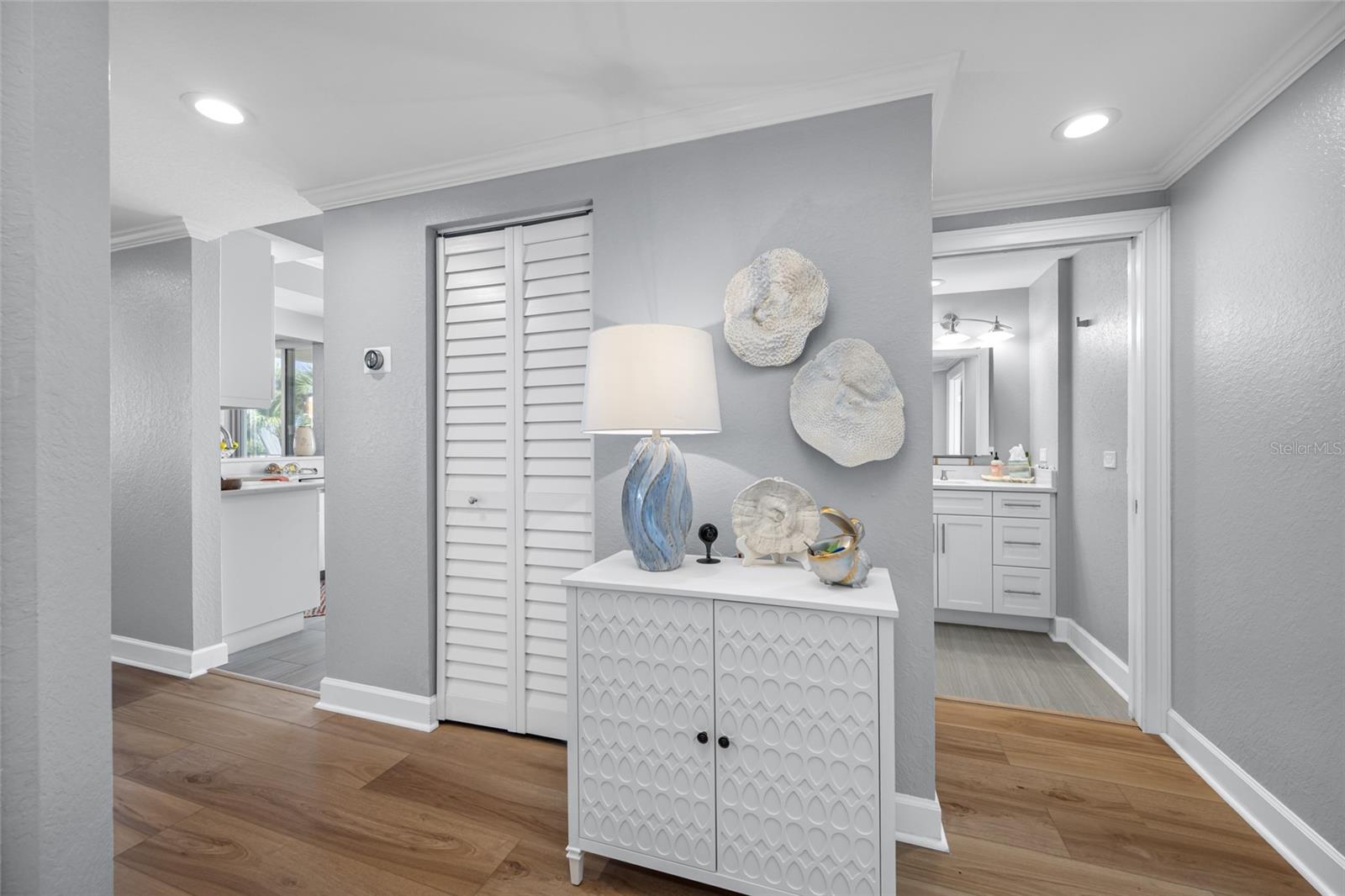4750 DOLPHIN CAY LN S #509, ST PETERSBURG, FL — photo 23