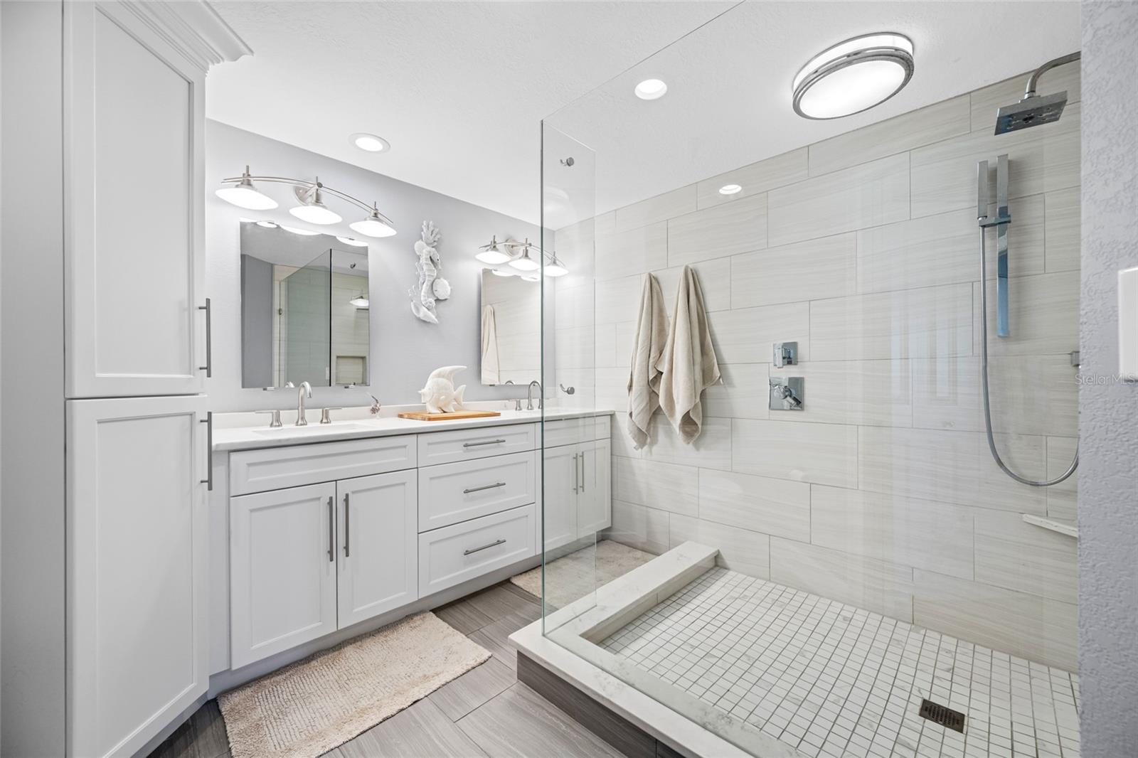 4750 DOLPHIN CAY LN S #509, ST PETERSBURG, FL — photo 38