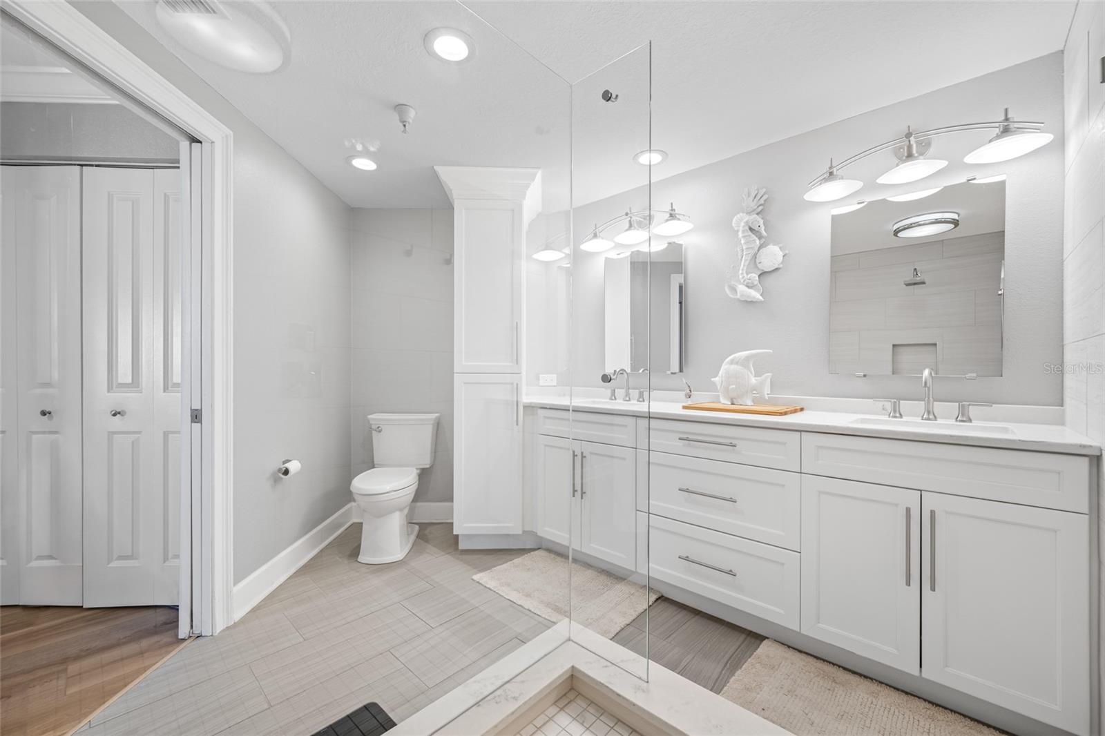 4750 DOLPHIN CAY LN S #509, ST PETERSBURG, FL — photo 39