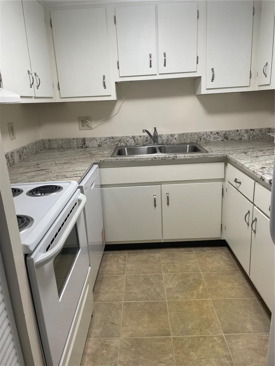7701 STARKEY RD #622, SEMINOLE, FL — photo 8