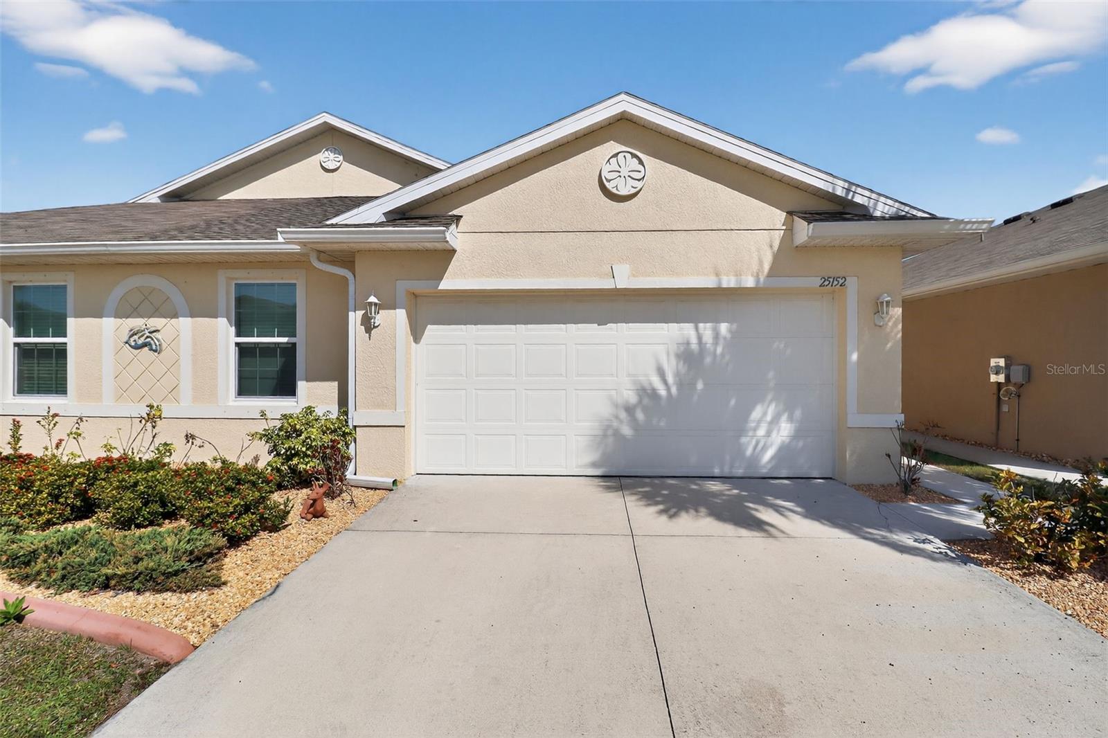 25152 E LENOX CIR, PUNTA GORDA, FL