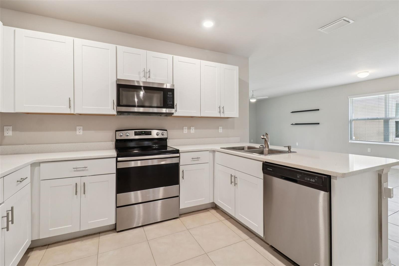 25152 E LENOX CIR, PUNTA GORDA, FL — photo 5