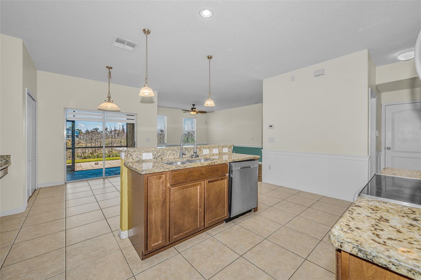 521 VISTA RIDGE DR, RUSKIN, FL — photo 13